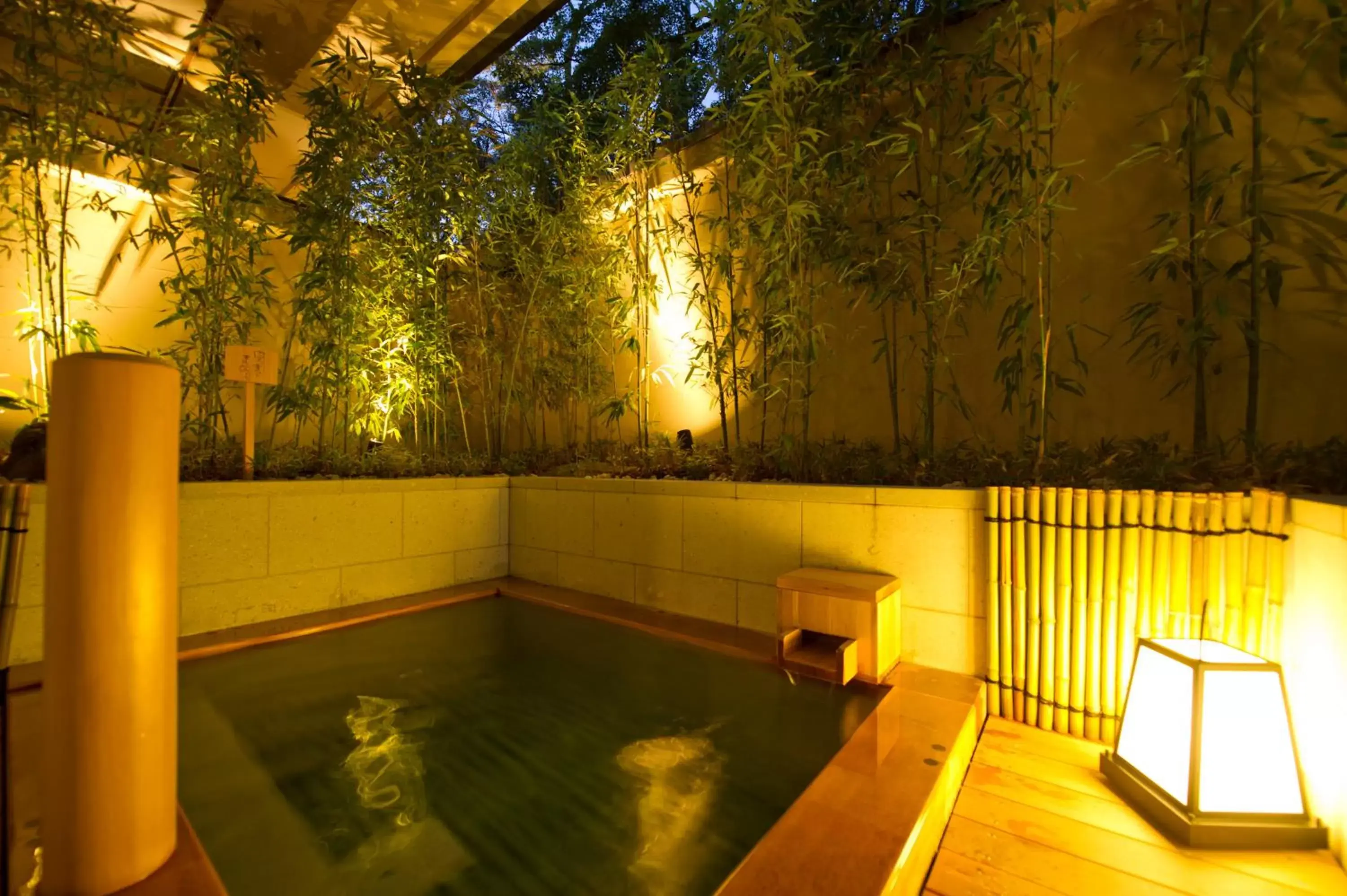 Open Air Bath in Kadensho, Arashiyama Onsen, Kyoto - Kyoritsu Resort
