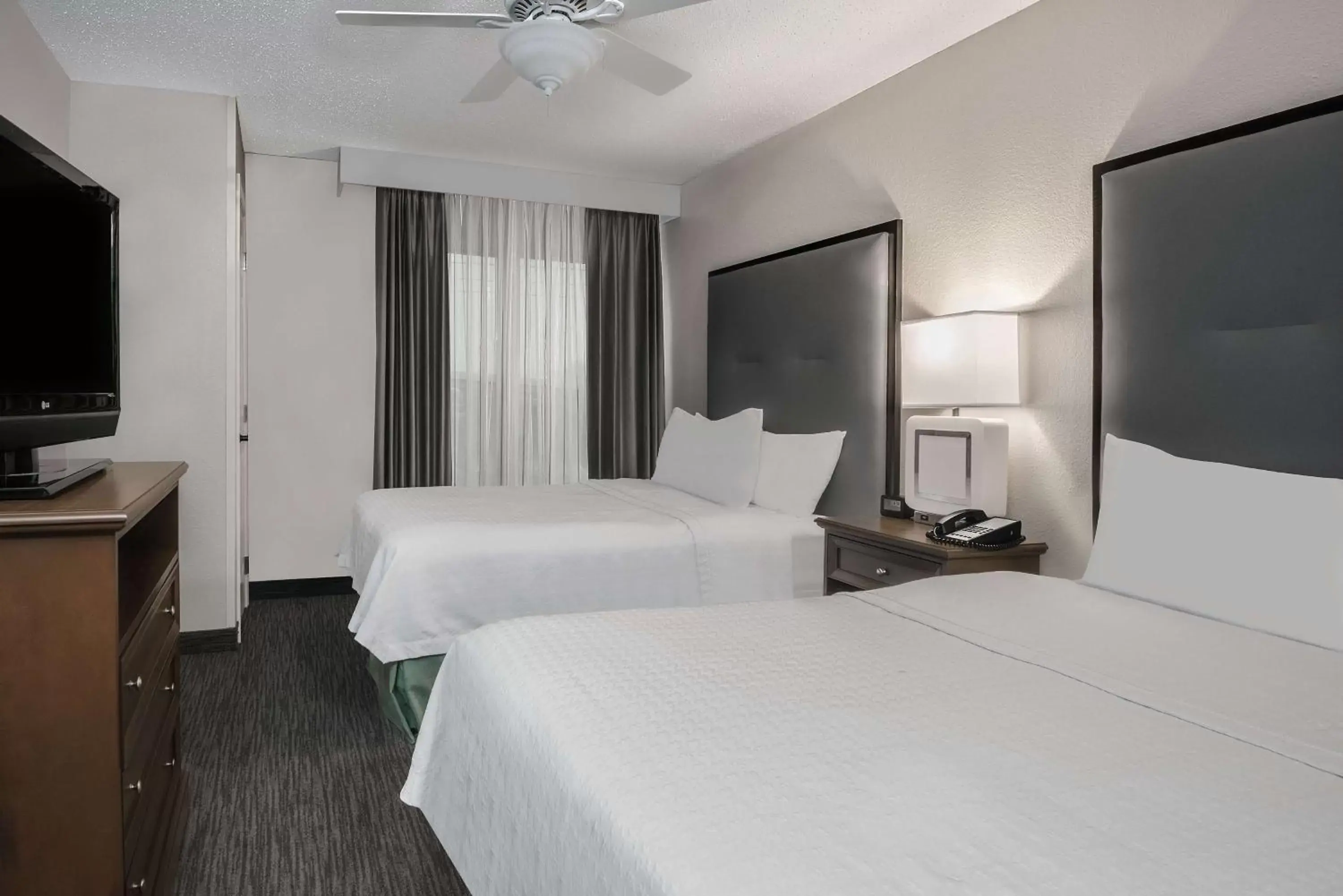 Bed in Homewood Suites by Hilton Houston-Clear Lake