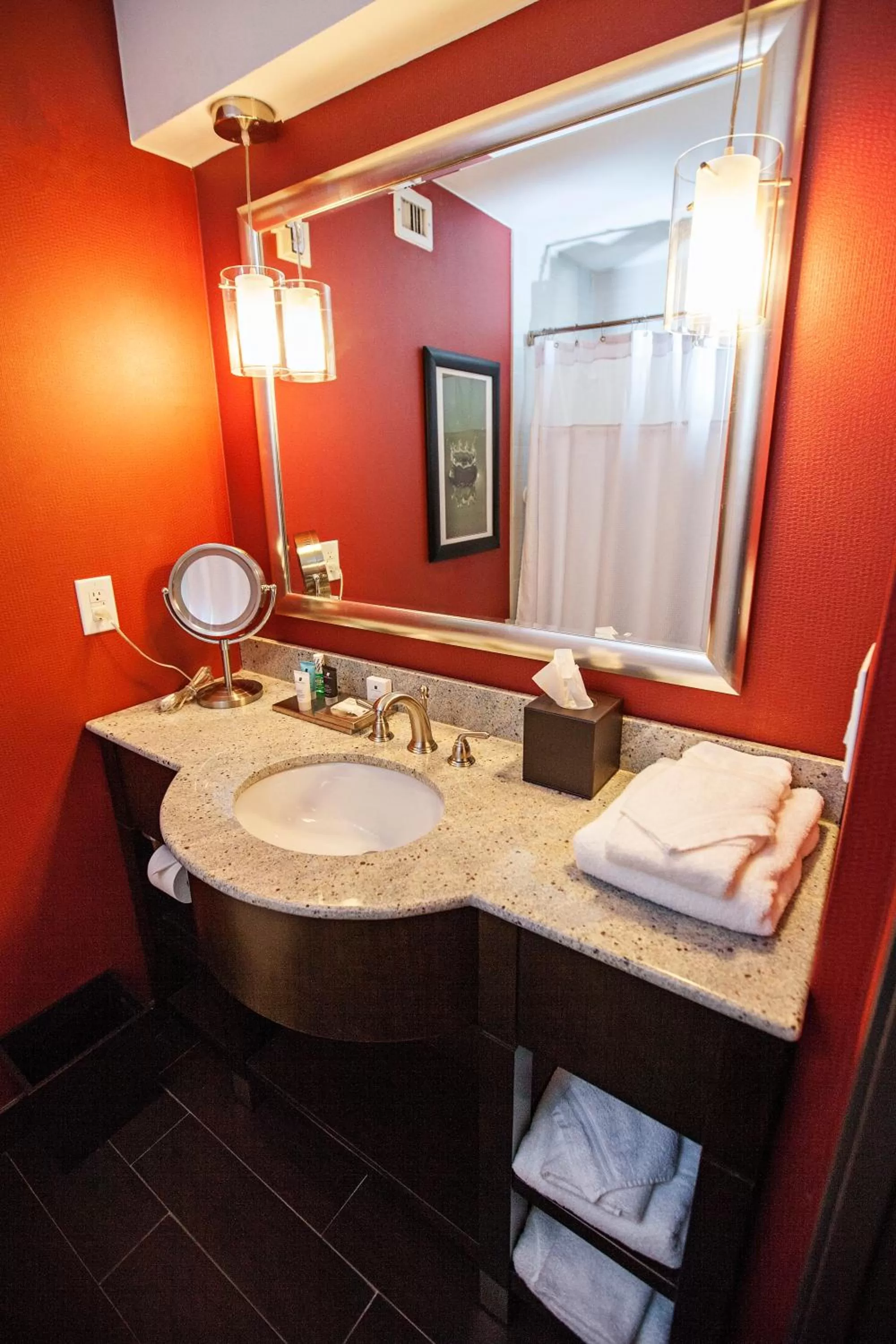 Bathroom in Crowne Plaza Houston Galleria Area by IHG