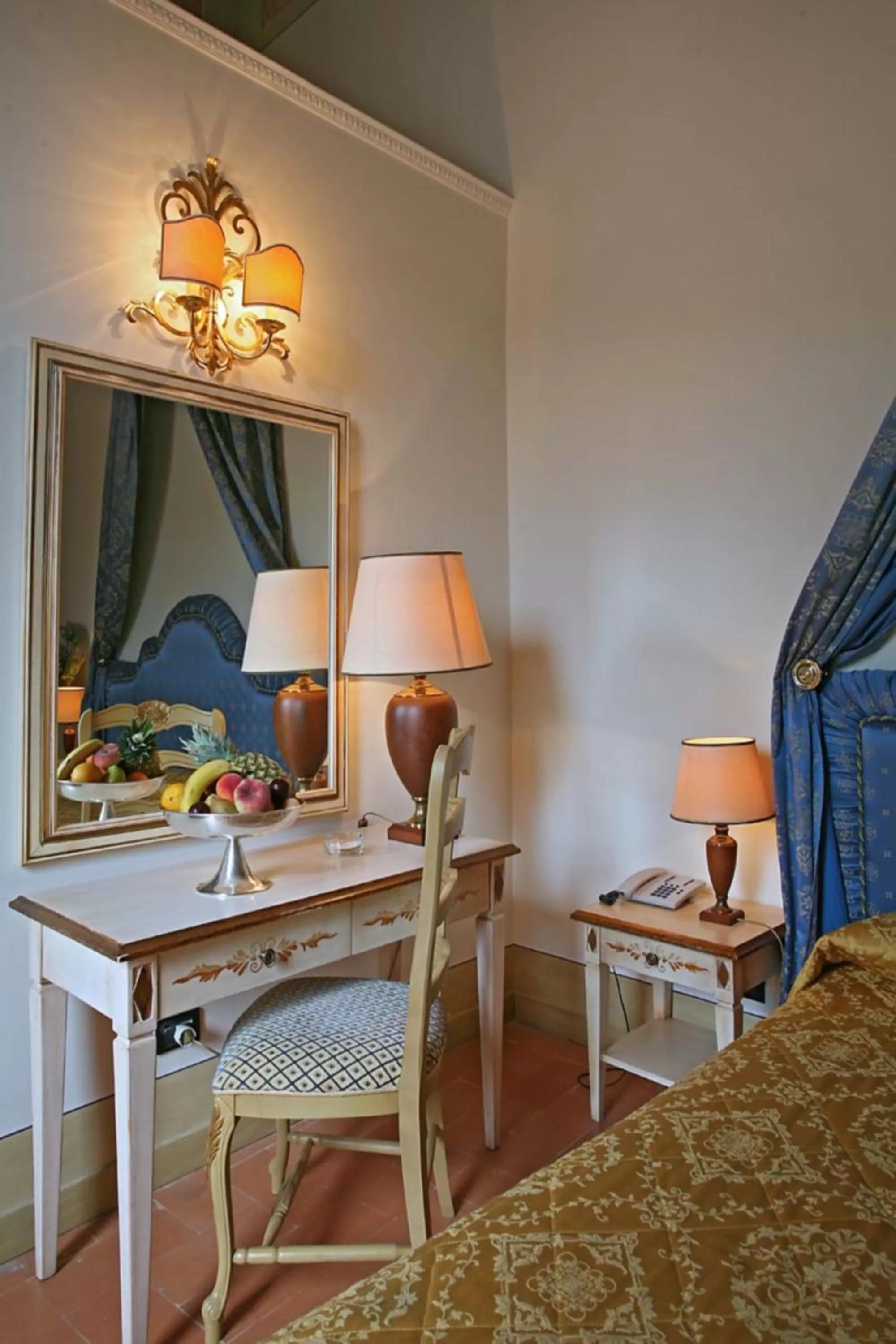 Decorative detail, Bed in Antica Dimora alla Rocca