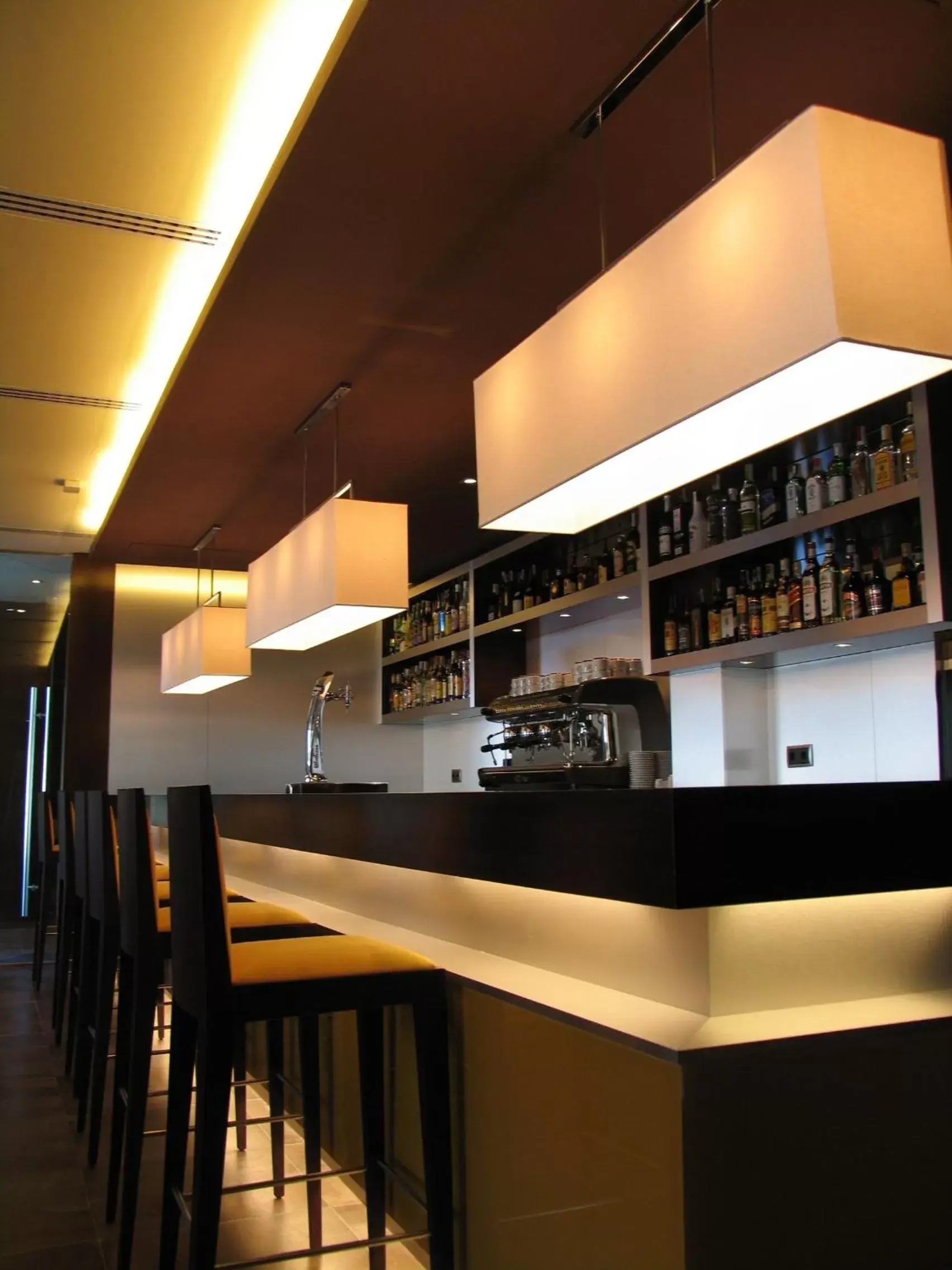 Lounge or bar in Hospedium Hotel Mirador de Gredos