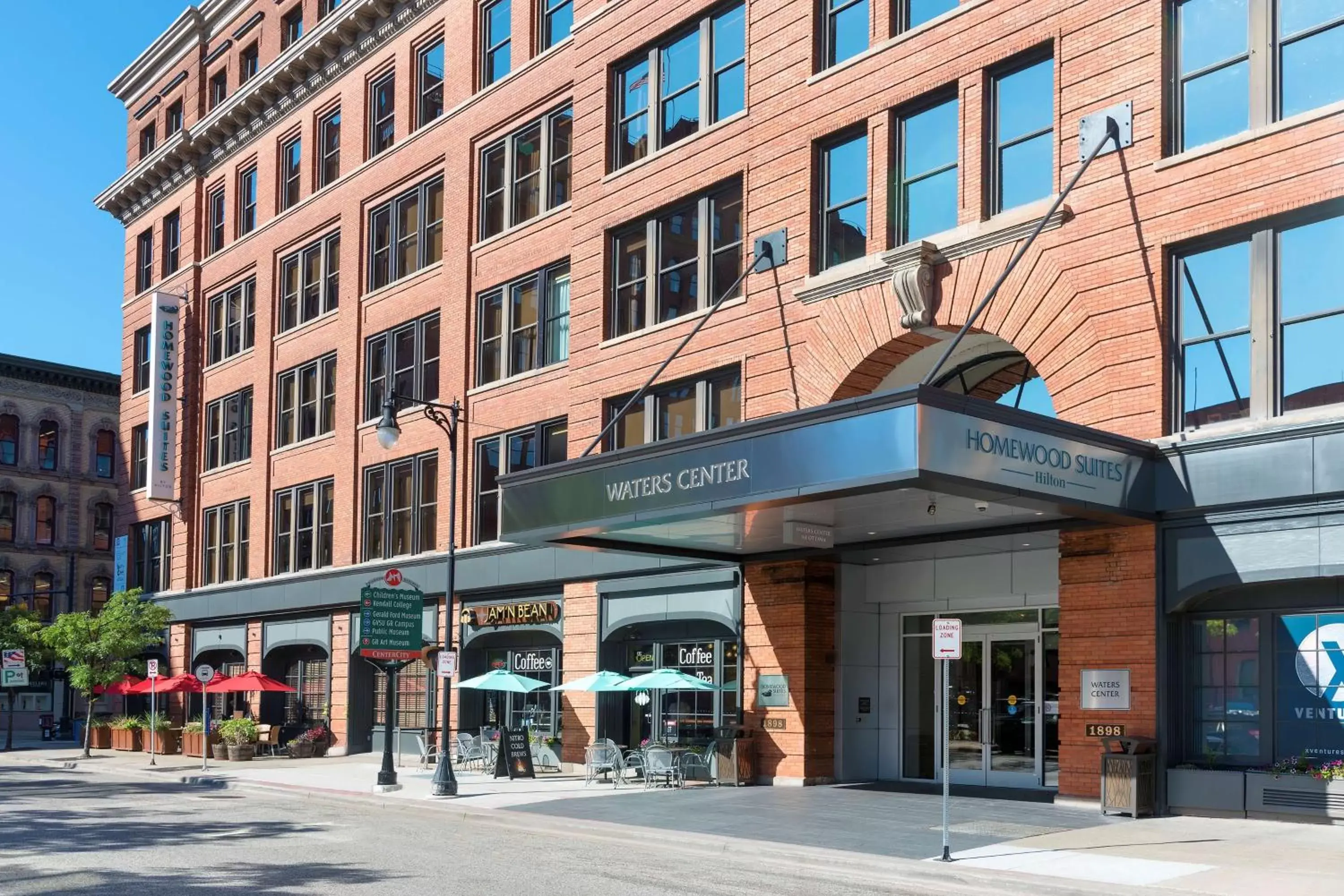 Property Building in Homewood Suites by Hilton Grand Rapids Downtown
