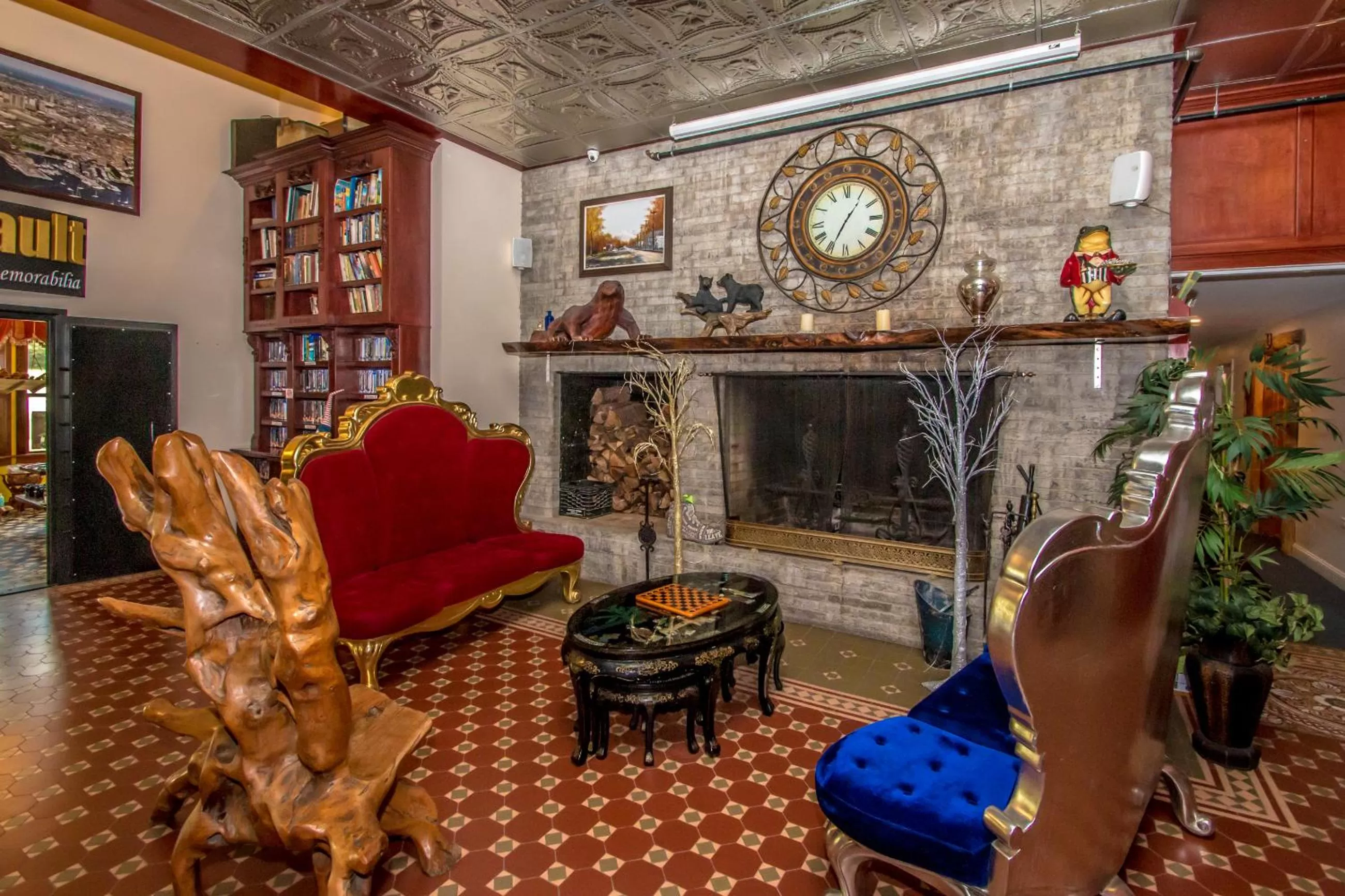 Lobby or reception, Seating Area in Adventure Suites