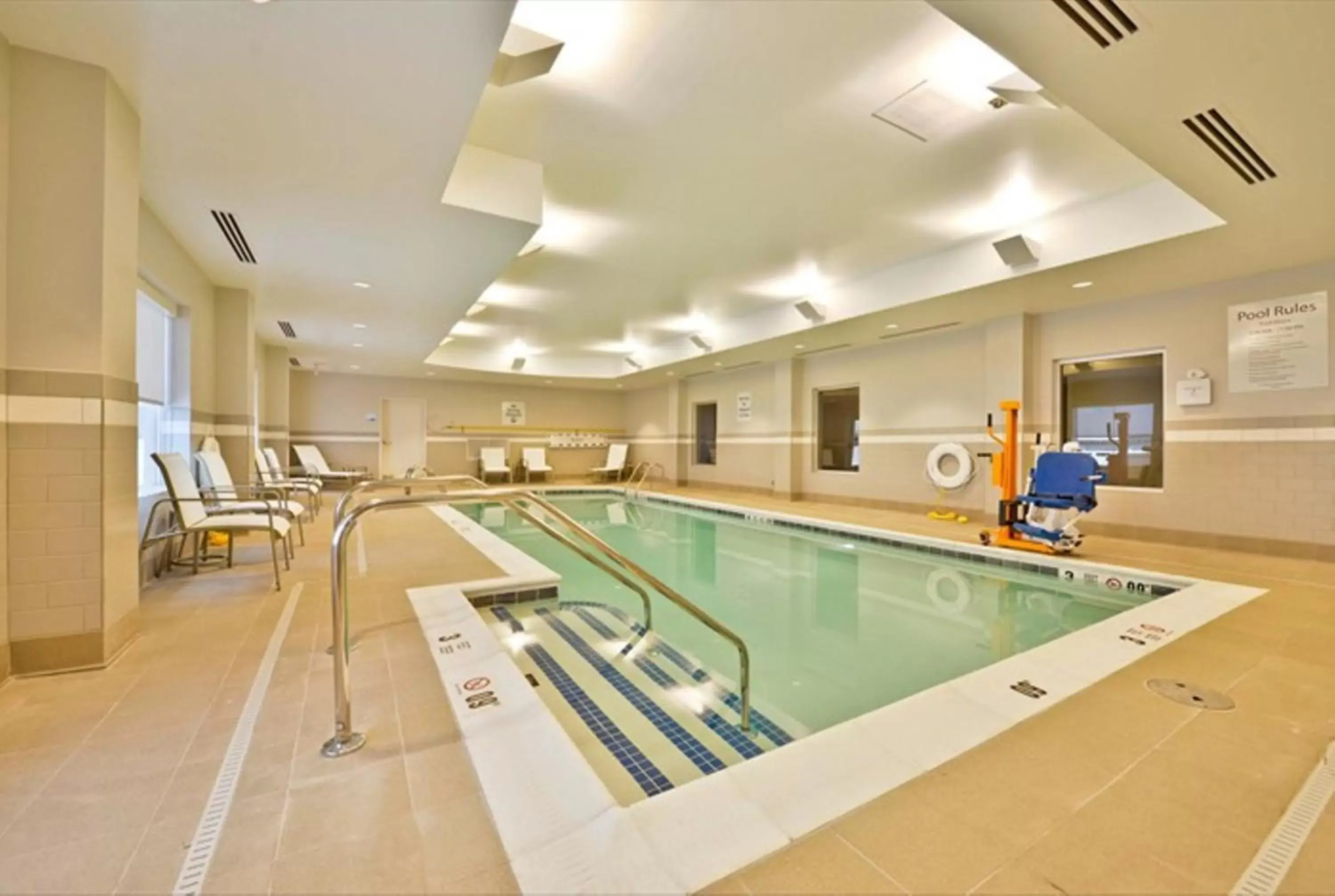 Swimming Pool in Holiday Inn Express & Suites Utica, an IHG Hotel