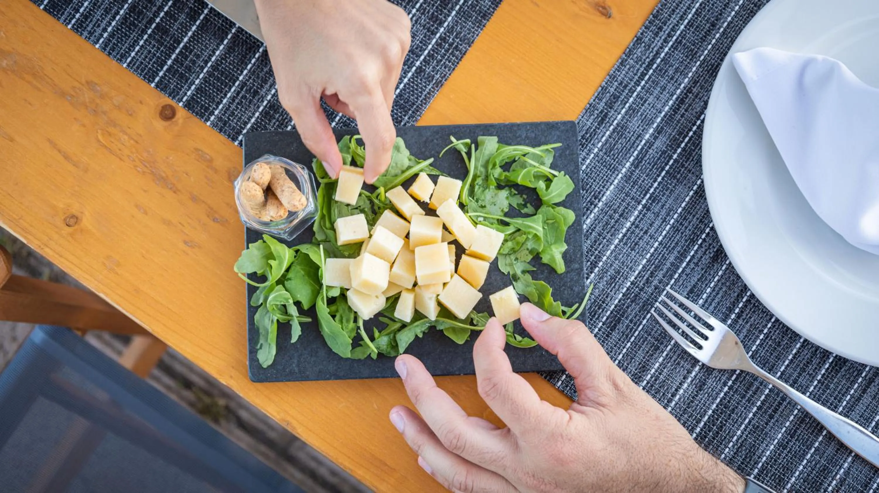 Restaurant/places to eat in Seth Port Ciutadella