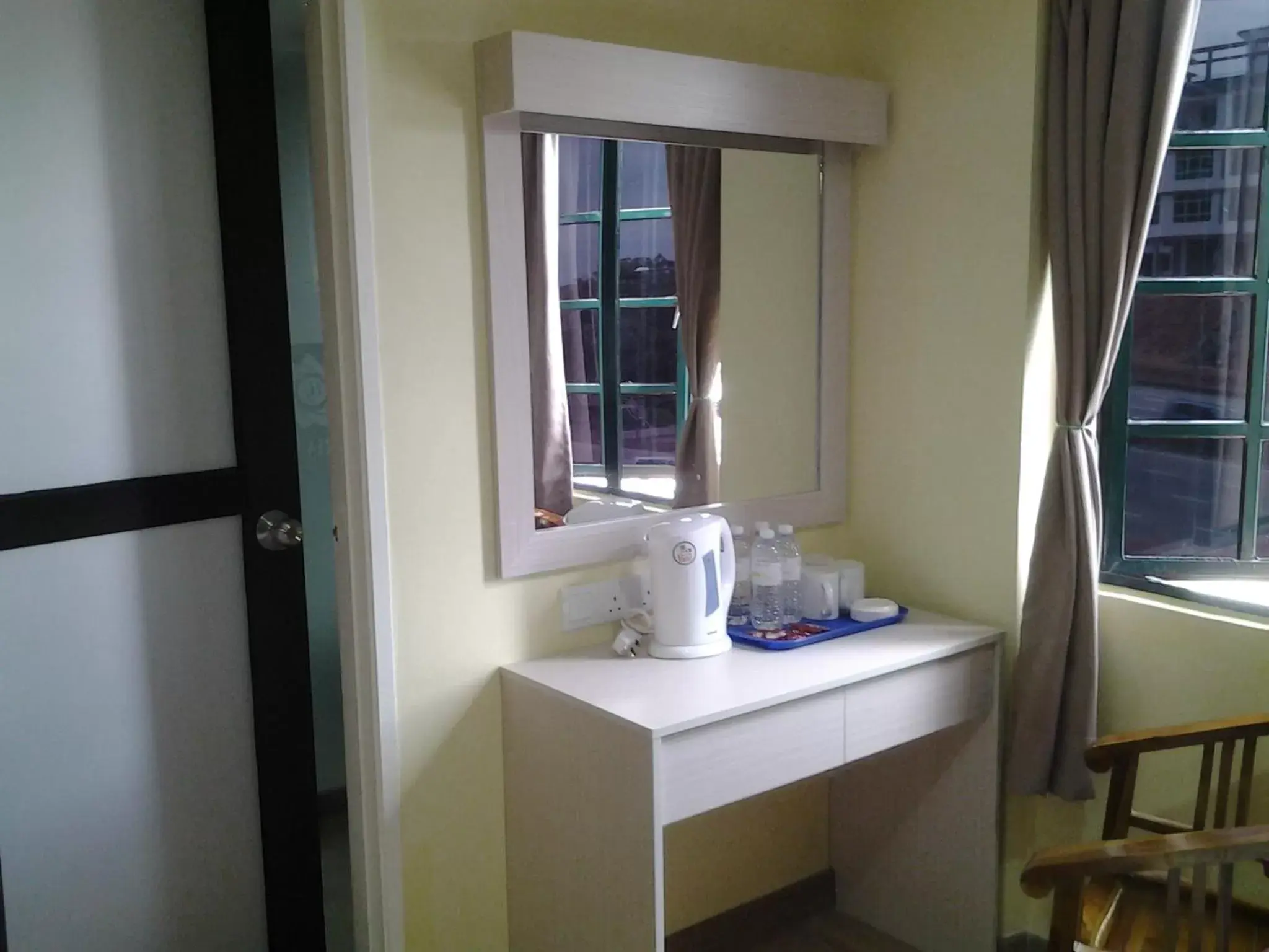 Coffee/tea facilities, Bathroom in Suria Seremban Hotel