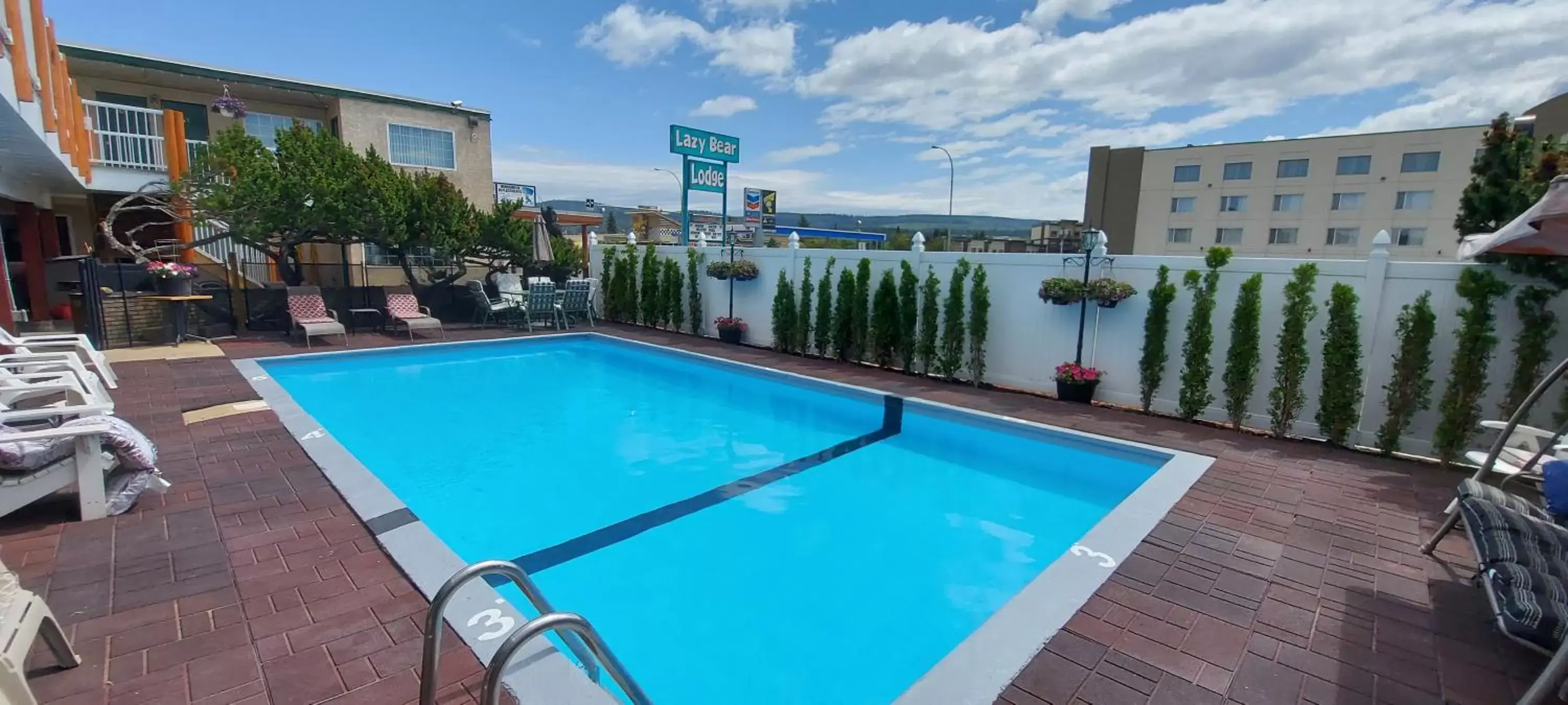 Swimming Pool in Lazy Bear Lodge