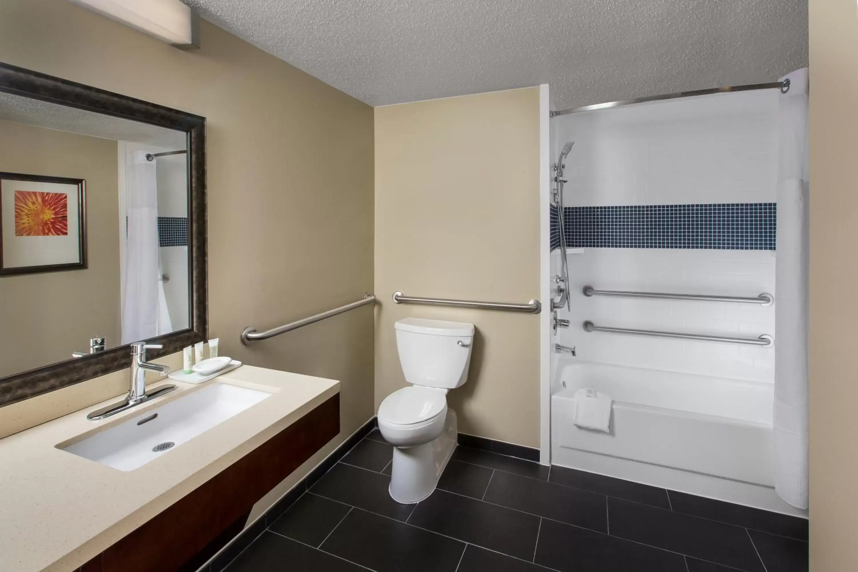 Bathroom in Staybridge Suites Atlanta - Midtown, an IHG Hotel