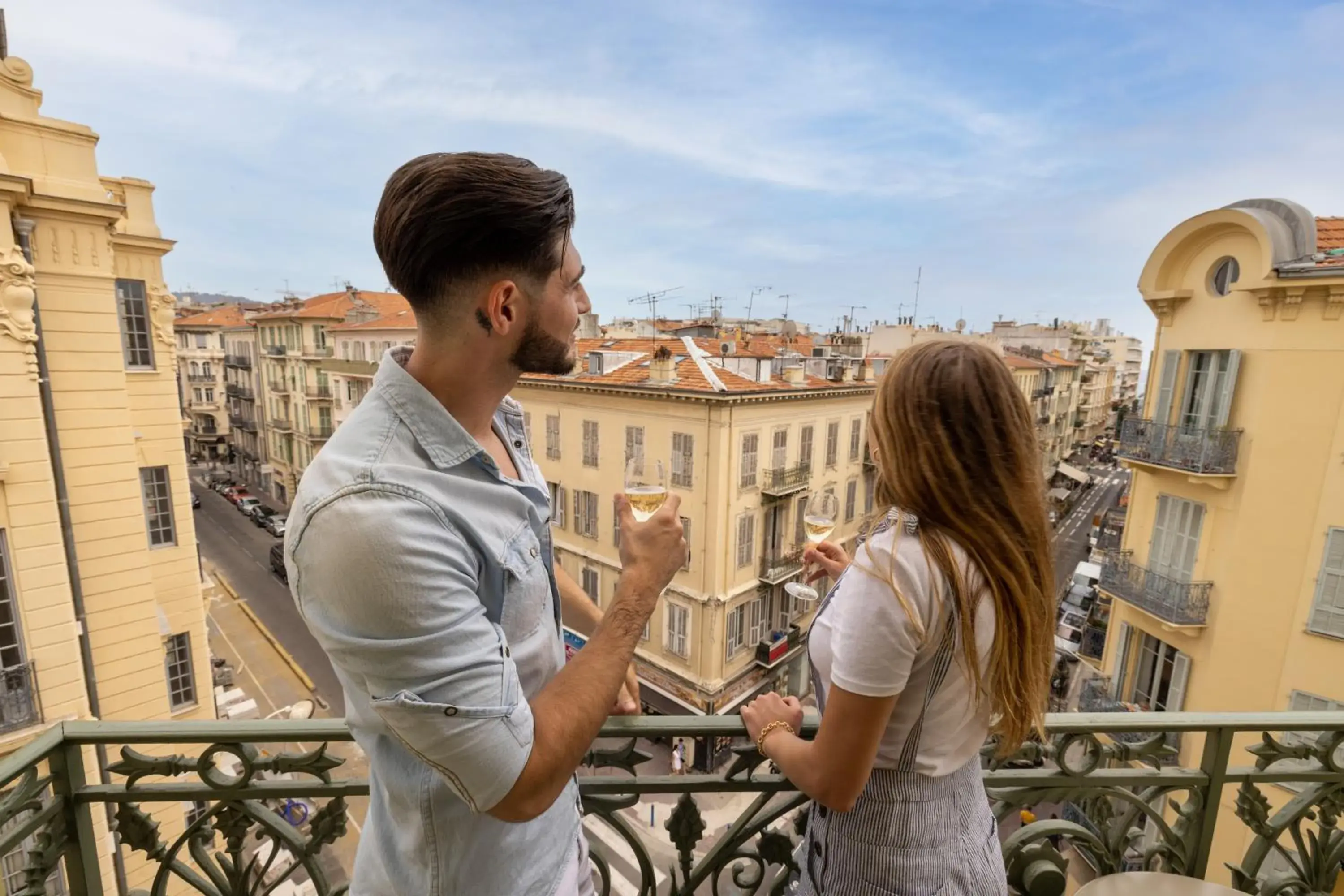 Balcony/Terrace in The Jay Hotel by HappyCulture