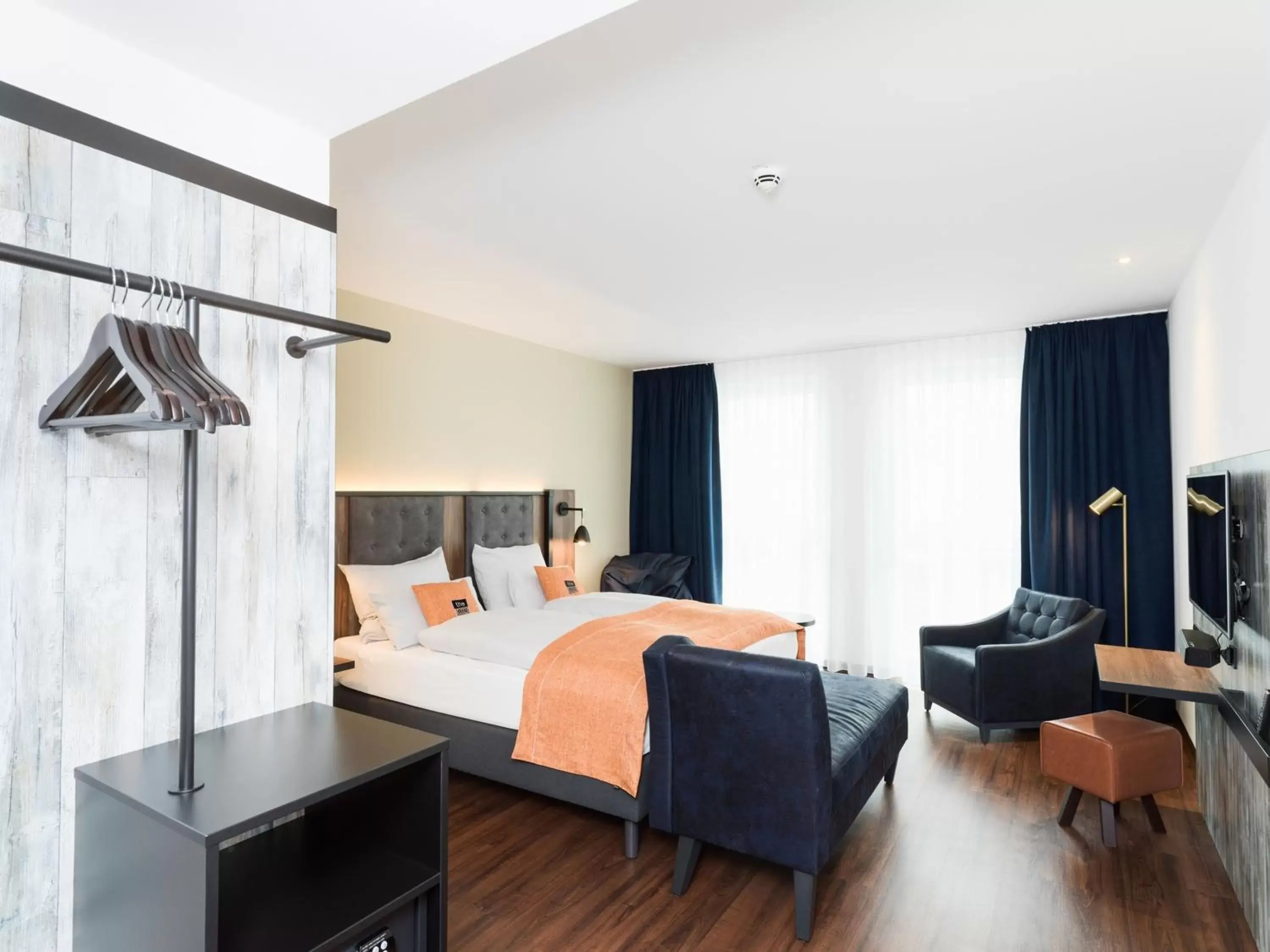 View (from property/room), Bed in Holiday Inn - the niu, Saddle Fürth by IHG View (from property/room), Bed in Holiday Inn - the niu, Saddle Fürth by IHG