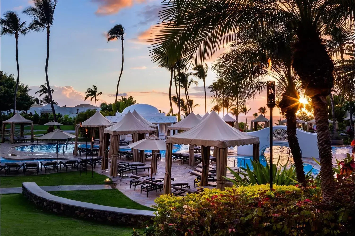 Pool view in Fairmont Kea Lani, Maui