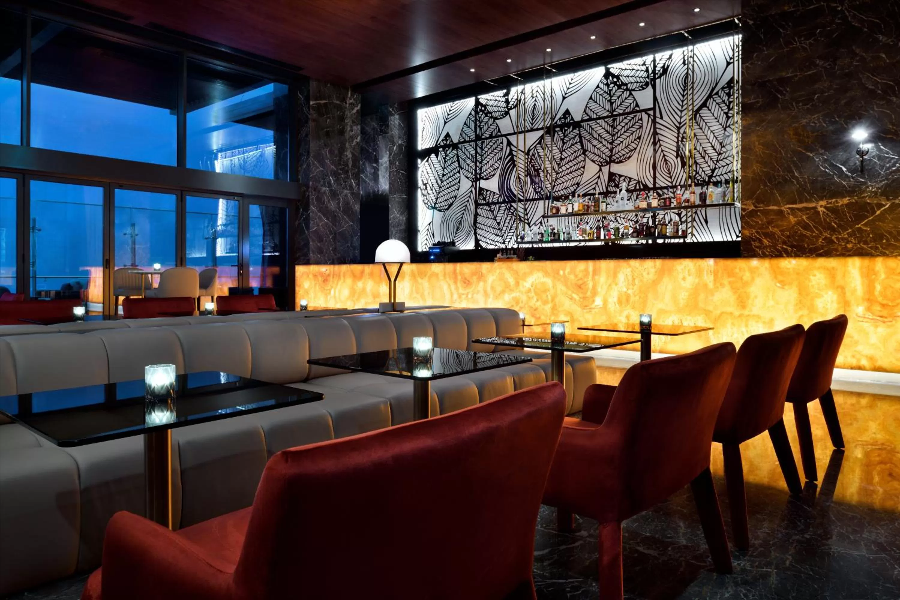 Restaurant/places to eat in Grand Plaza Mövenpick Media City