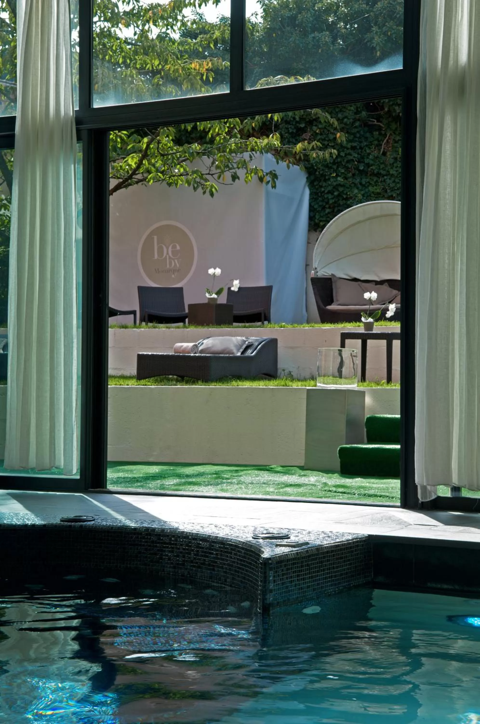 Spa and wellness centre/facilities in Hotel & Spa Le Grand Monarque, BW Premier Collection