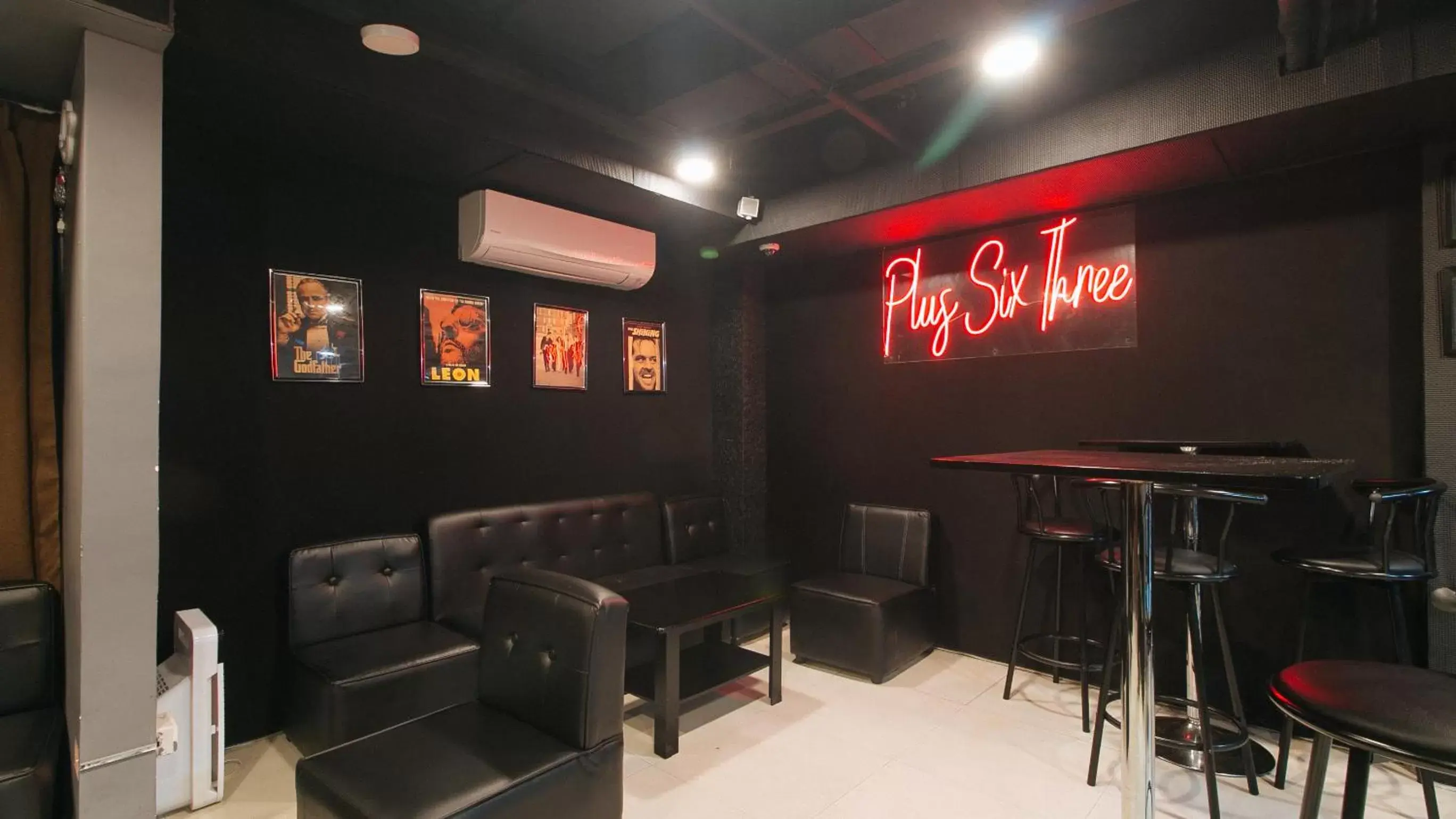 Restaurant/places to eat in RedDoorz Plus at La Belle Residences Makati City Restaurant/places to eat in RedDoorz Plus at La Belle Residences Makati City