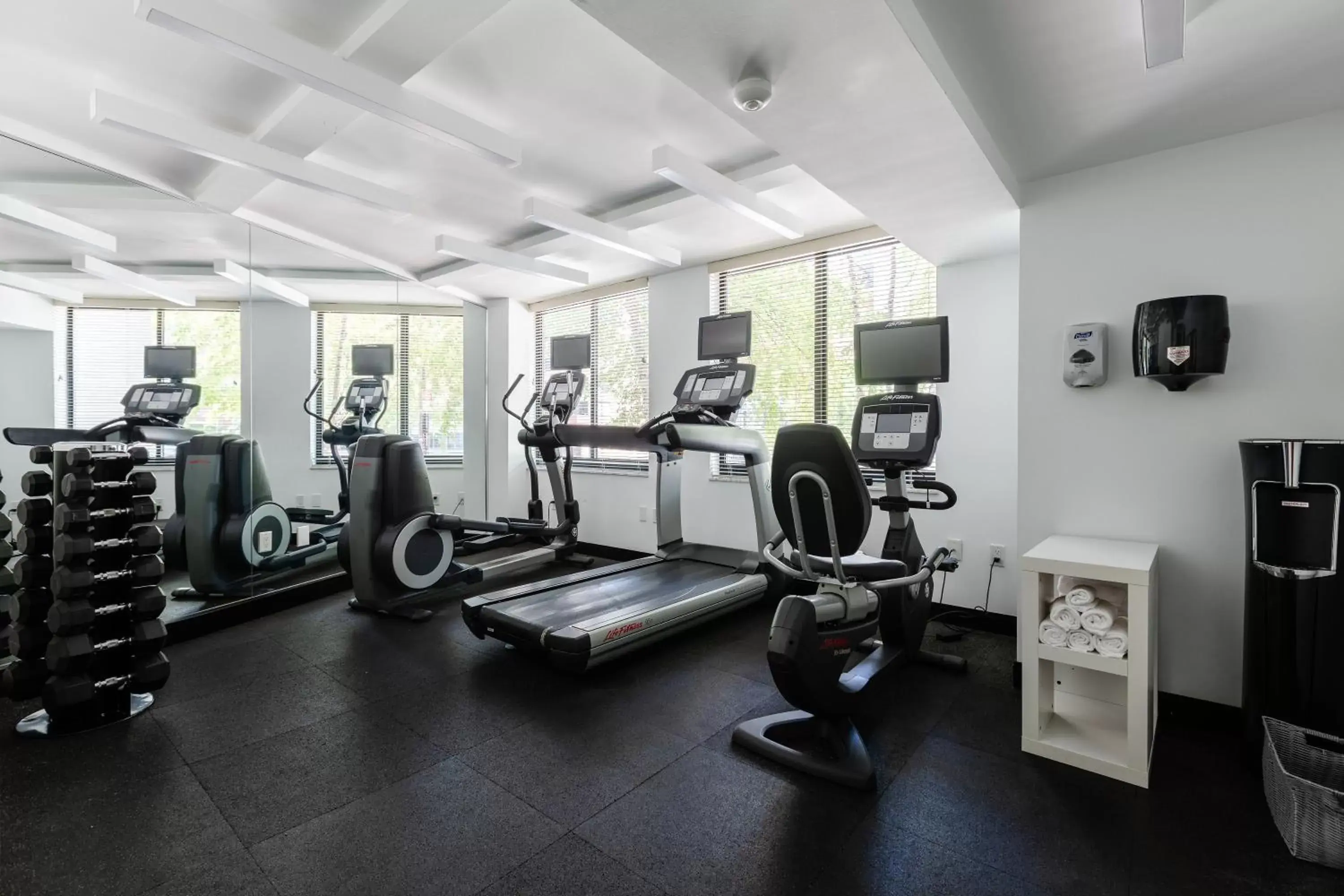 Fitness centre/facilities, Fitness Center/Facilities in 2500 Penn, a Placemakr Experience