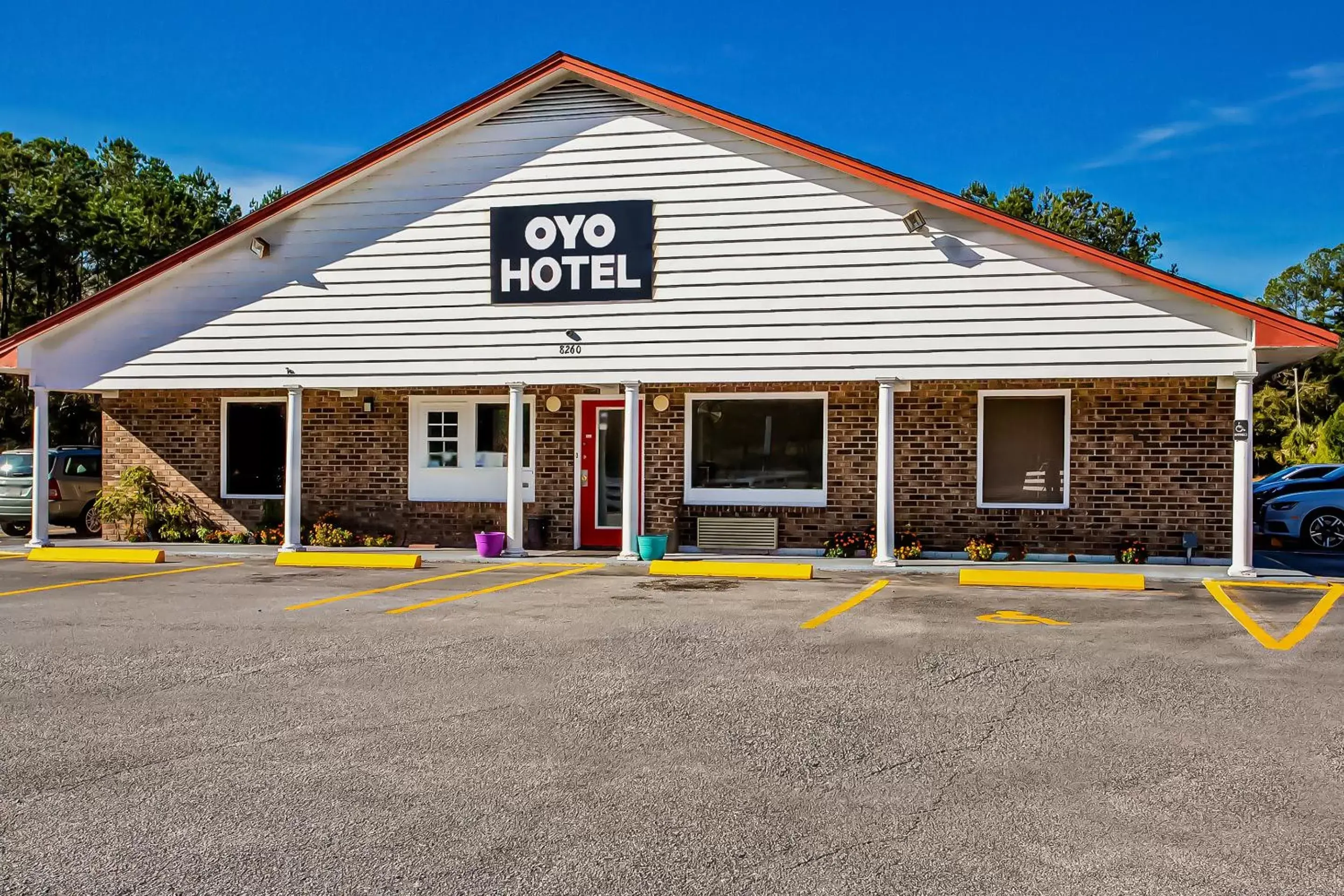 Facade/entrance, Property Building in OYO Hotel Ridgeland East