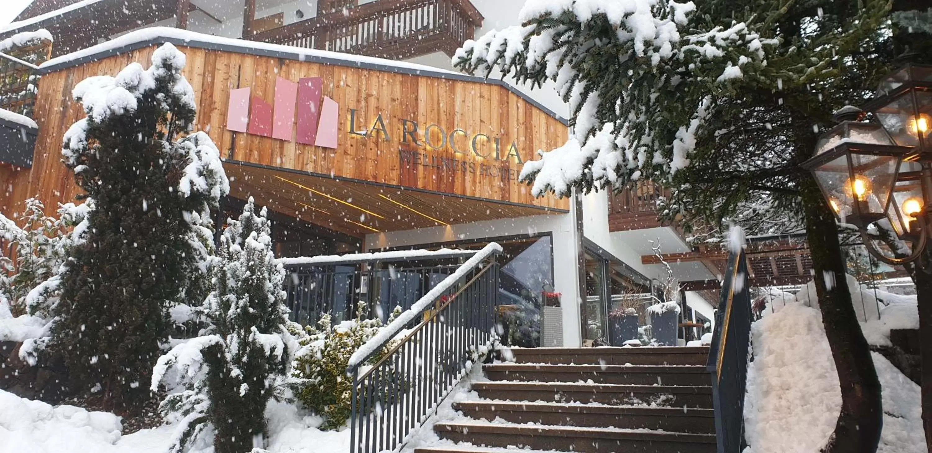 Winter in La Roccia Wellness Hotel