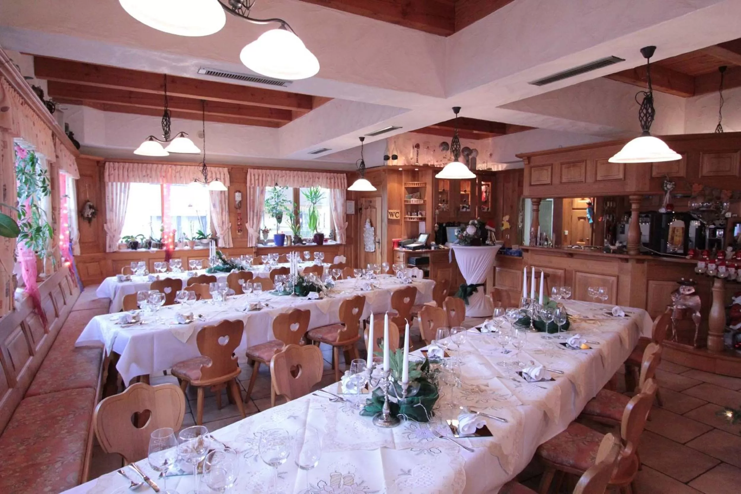 Restaurant/places to eat in Hotel-Hauensteiner-Hof