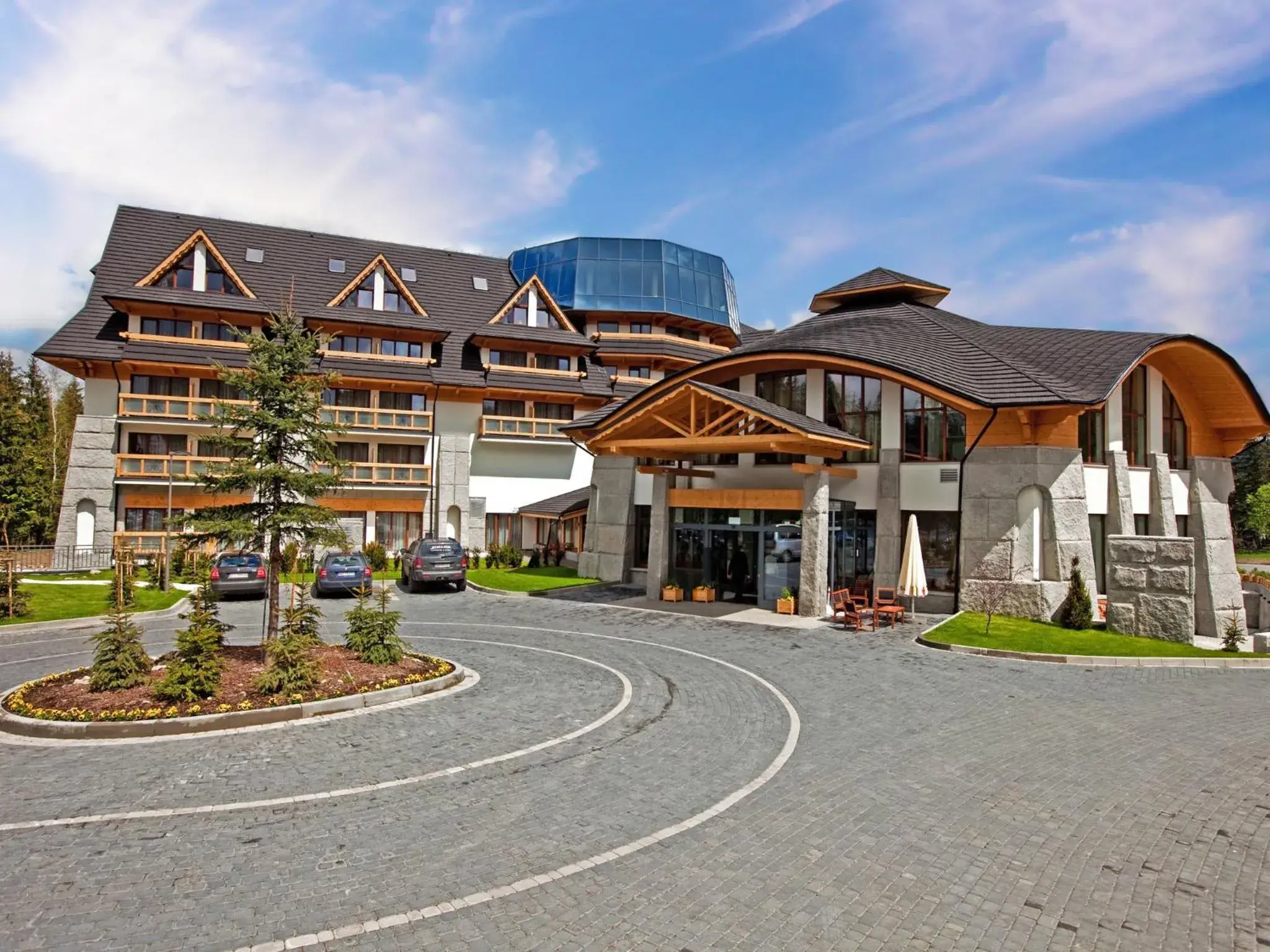 Facade/entrance in Grand Nosalowy Dwór Facade/entrance in Grand Nosalowy Dwór