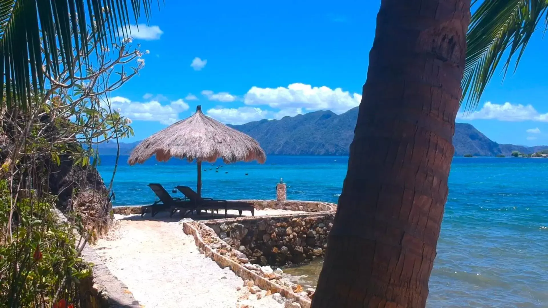 Beach in Chindonan Dive Resort