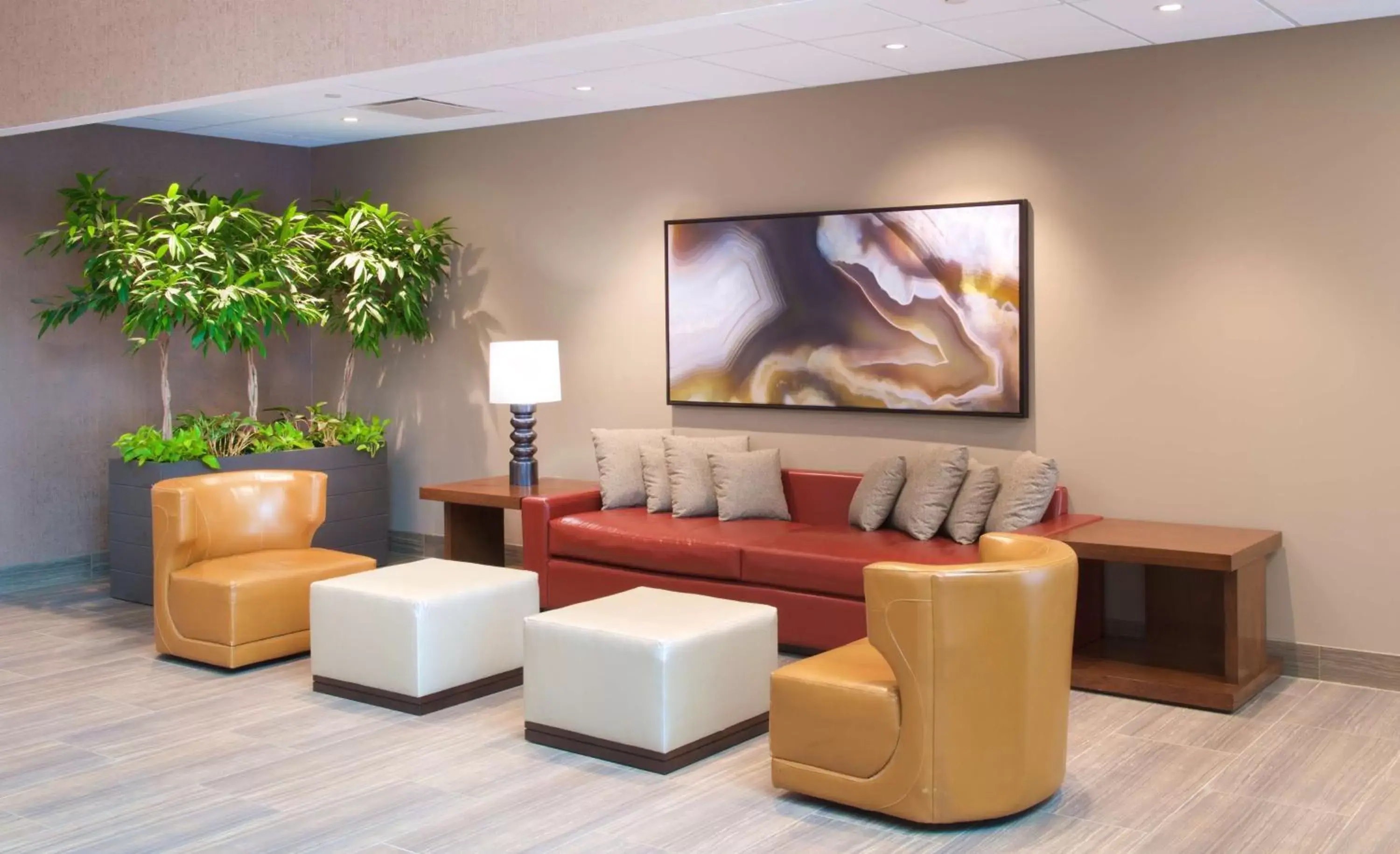 Lobby or reception in Embassy Suites by Hilton Seattle North Lynnwood