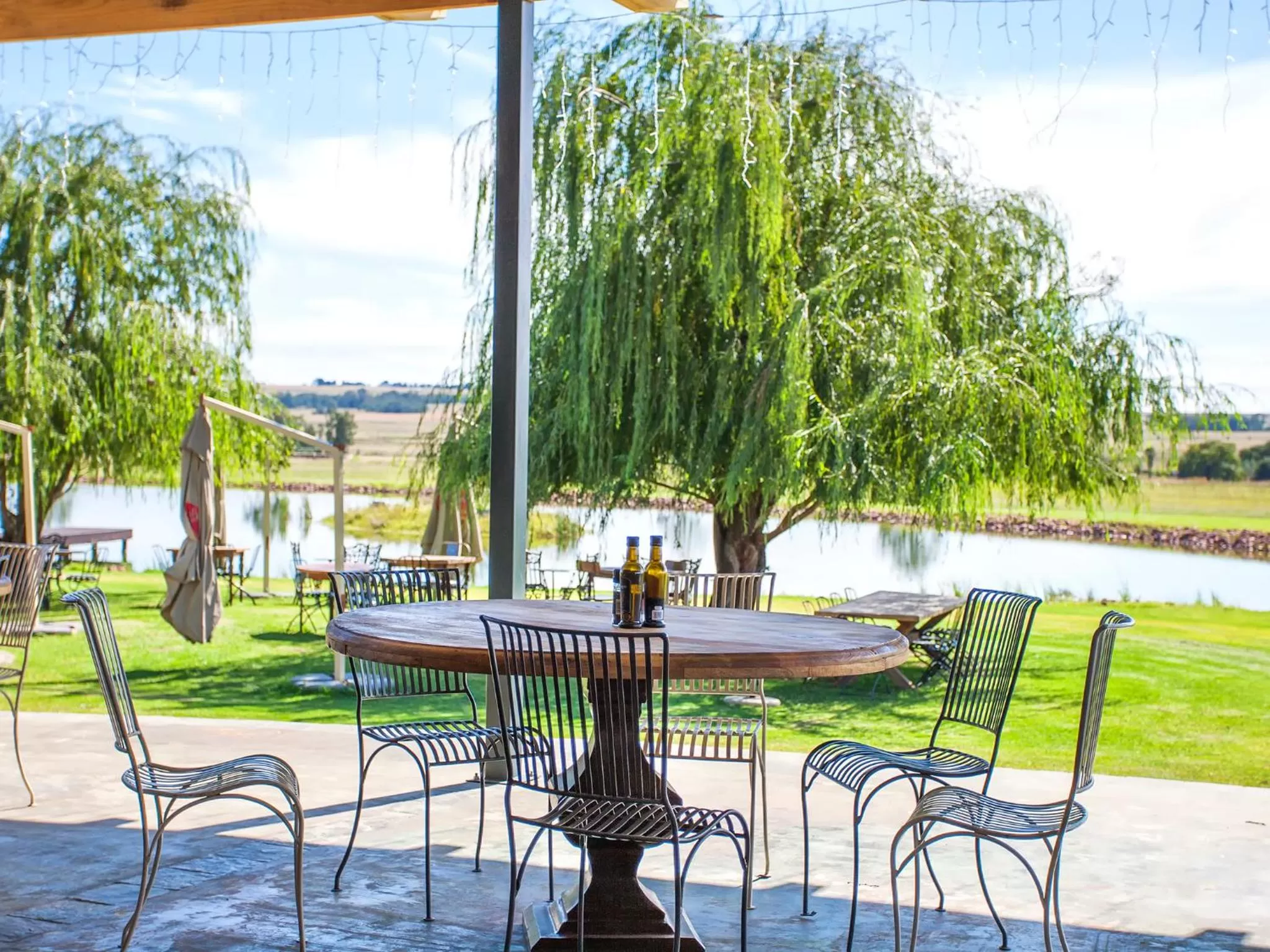 Restaurant/places to eat in Rustique Boutique Hotel