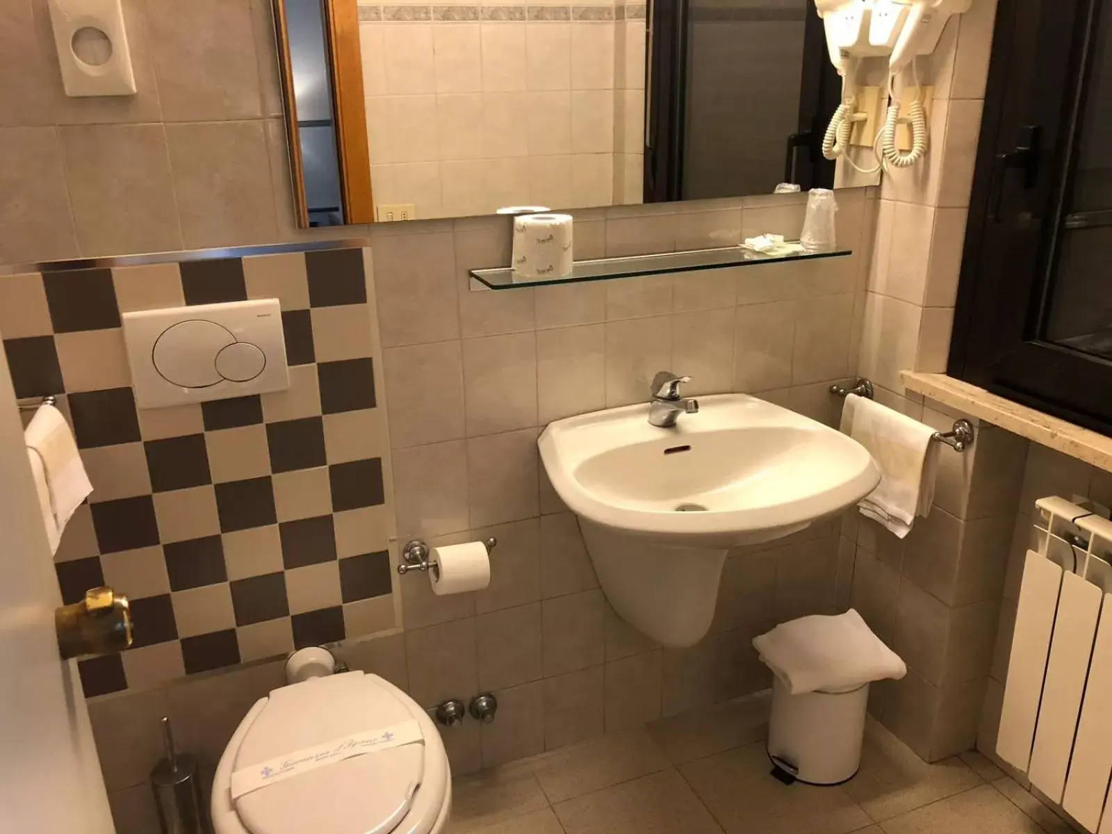 Toilet, Bathroom in Hotel Ai Tufi