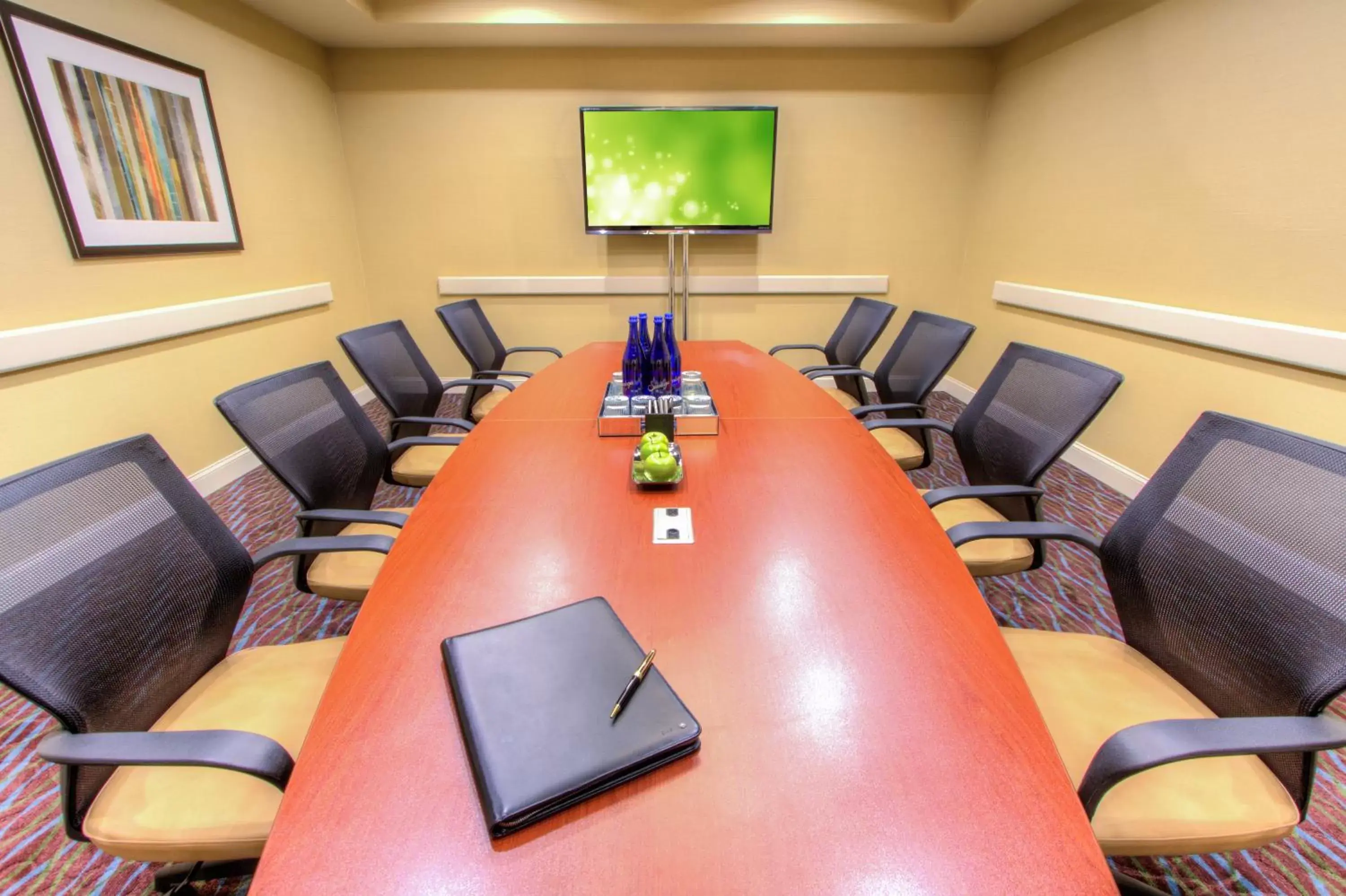 Meeting/conference room in Holiday Inn Tampa Westshore - Airport Area, an IHG Hotel