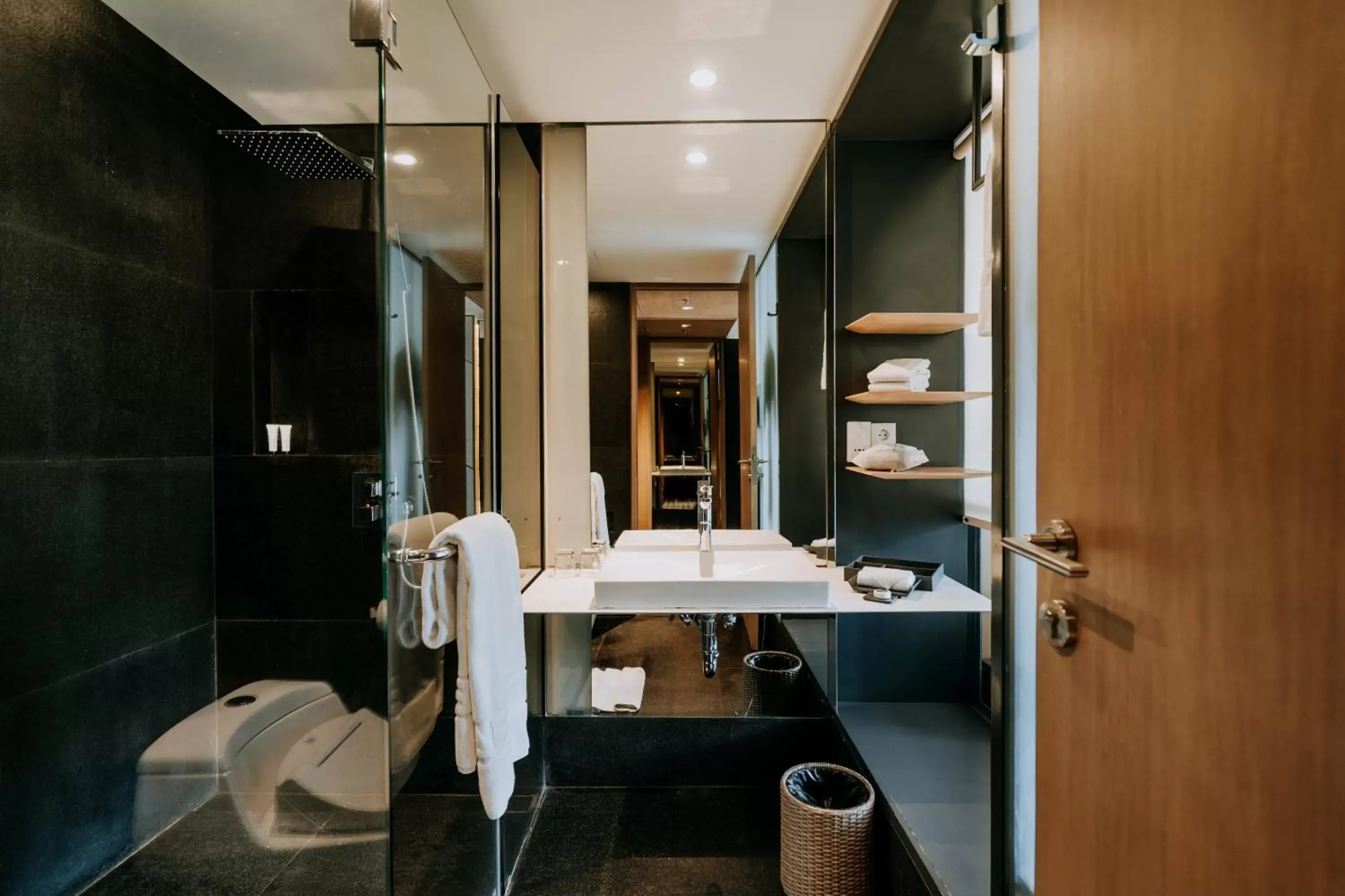 Shower, Bathroom in ARTOTEL Sanur Bali