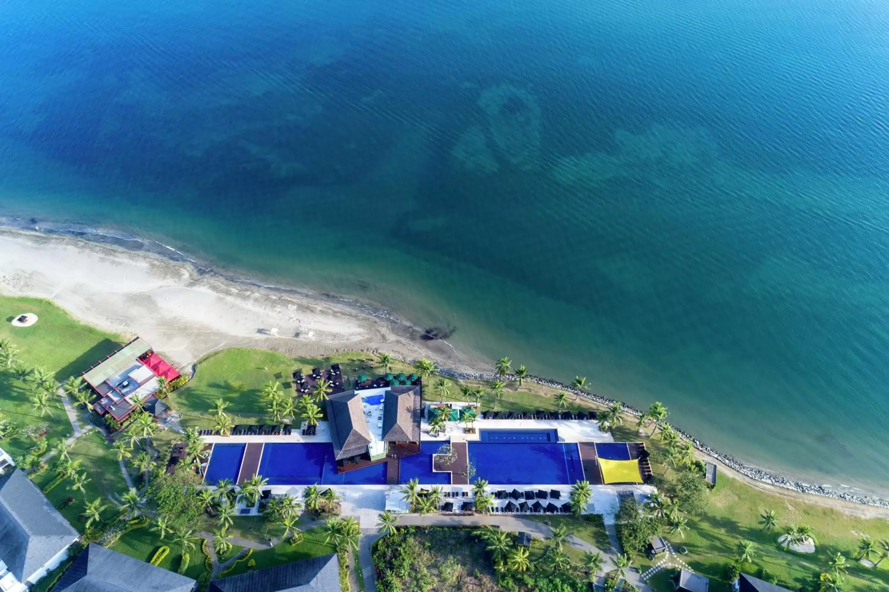 Swimming pool, Bird's-eye View in Hilton Fiji Beach Resort and Spa