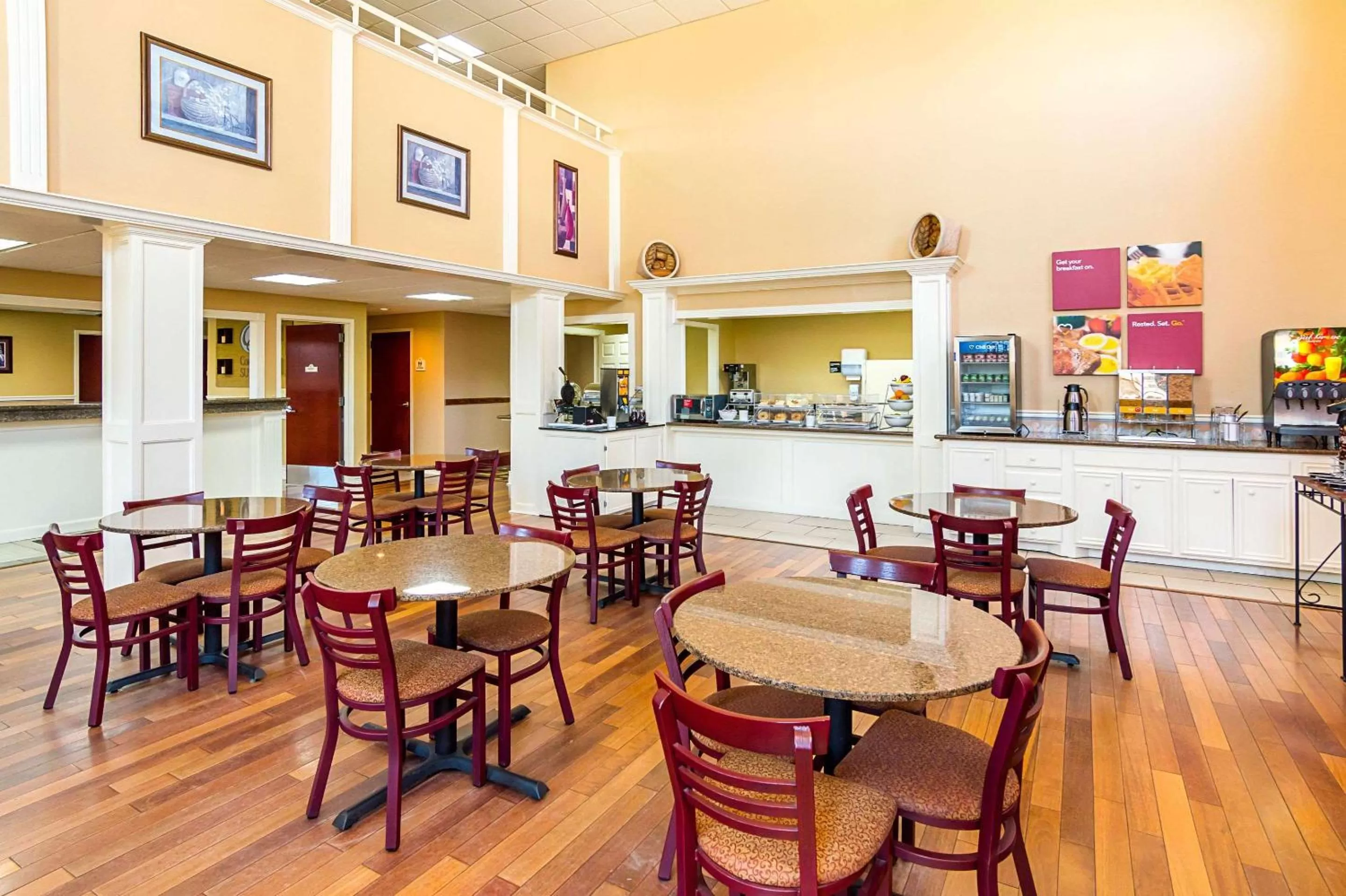 Restaurant/places to eat in Quality Suites Lubbock Southwest