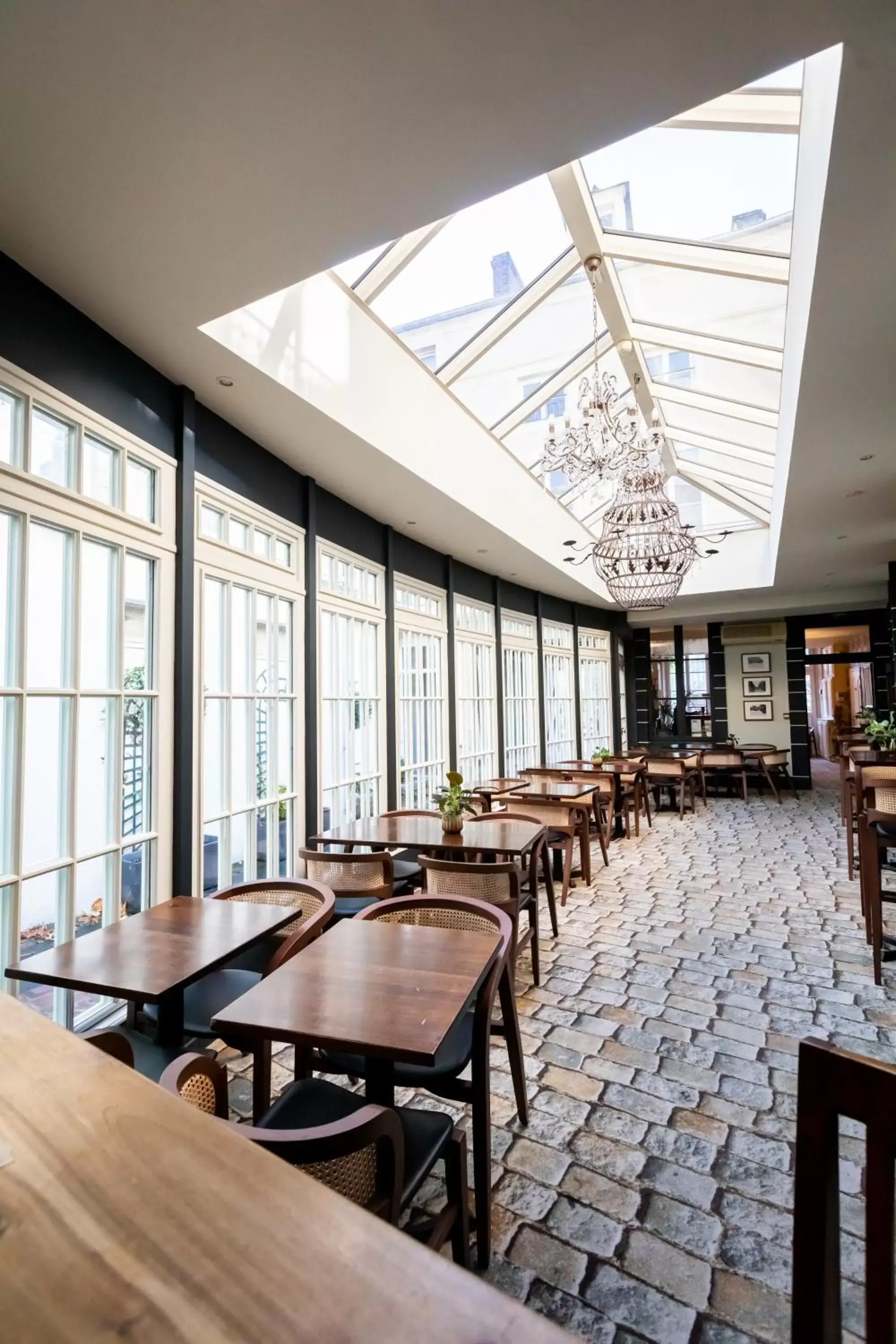 Restaurant/Places to Eat in Churchill Hotel Bayeux Centre