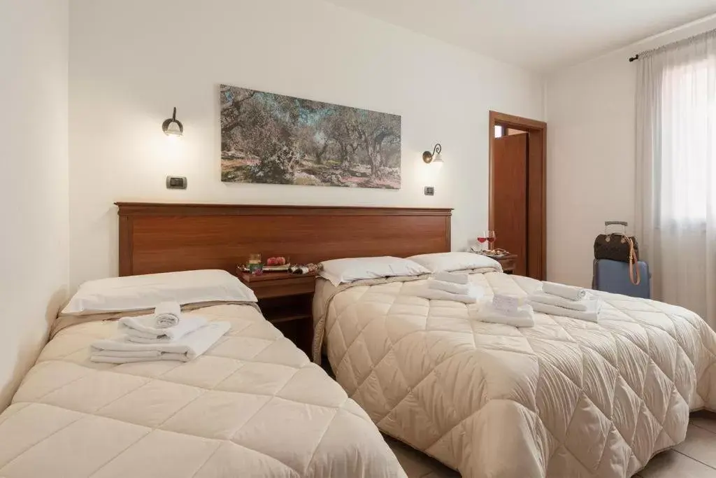 Bed in Relais Casina Copini