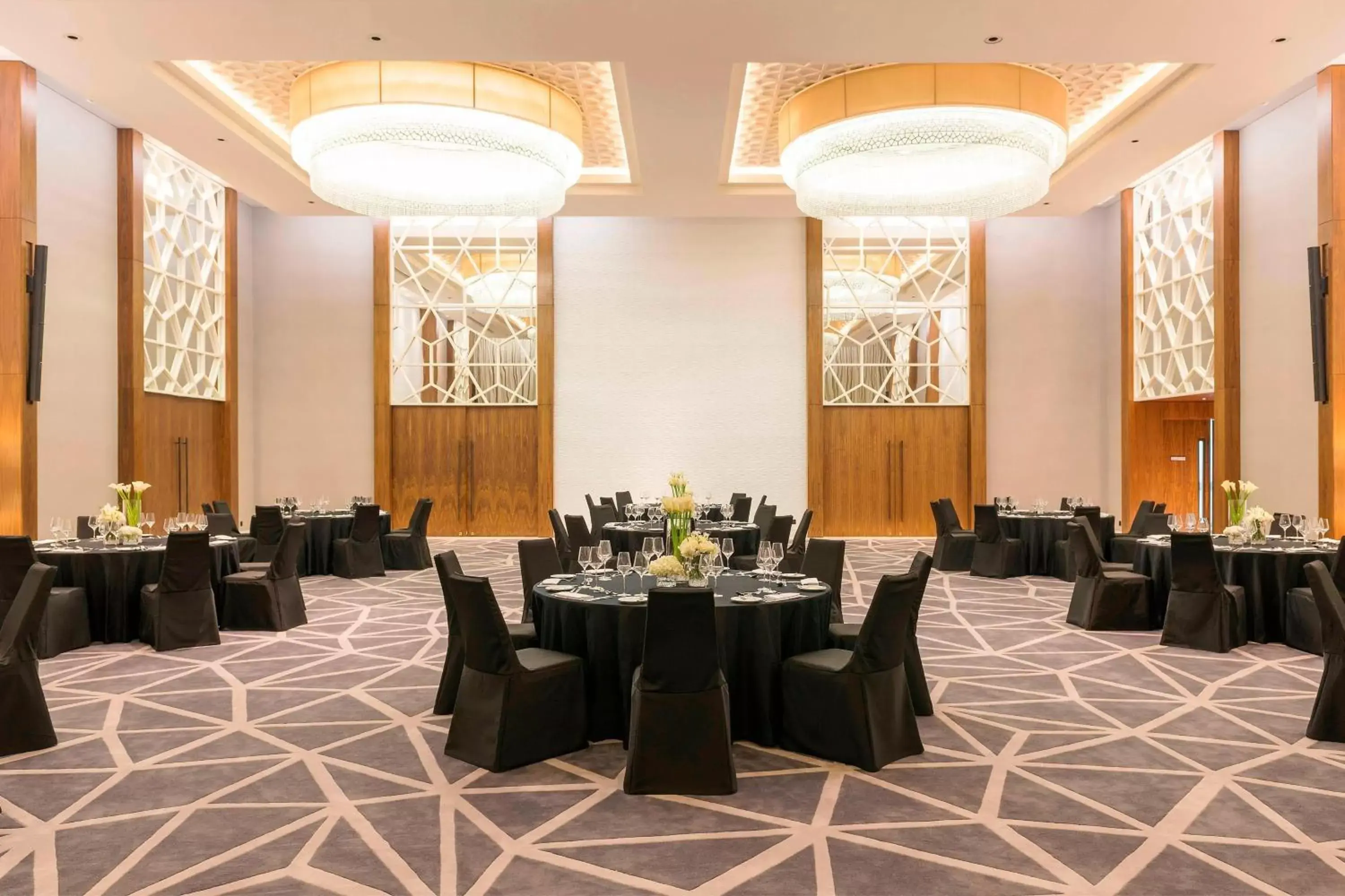 Meeting/conference room, Banquet Facilities in Sheraton Grand Hotel, Dubai