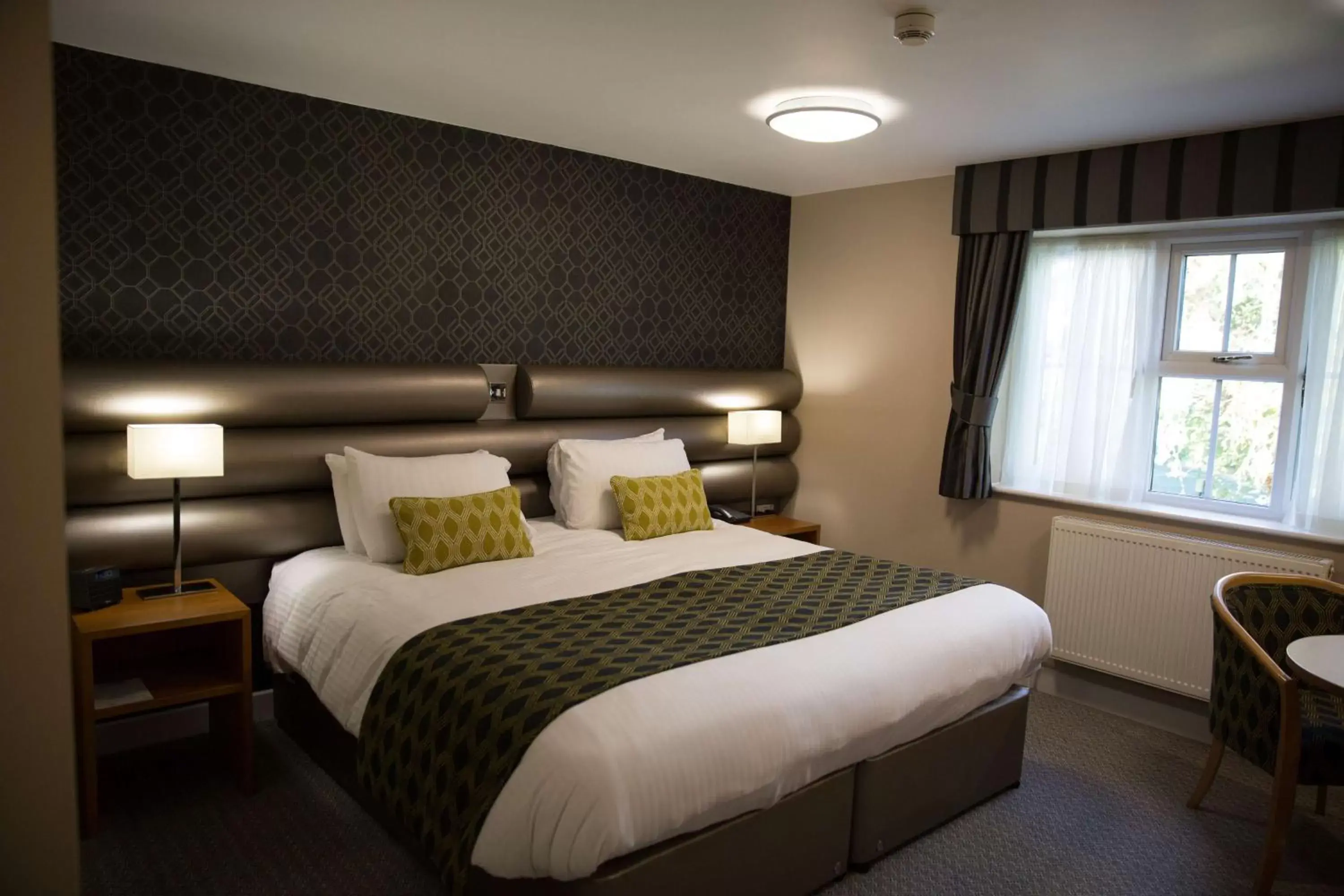 Photo of the whole room, Bed in Best Western Plus Ullesthorpe Court Hotel & Golf Club