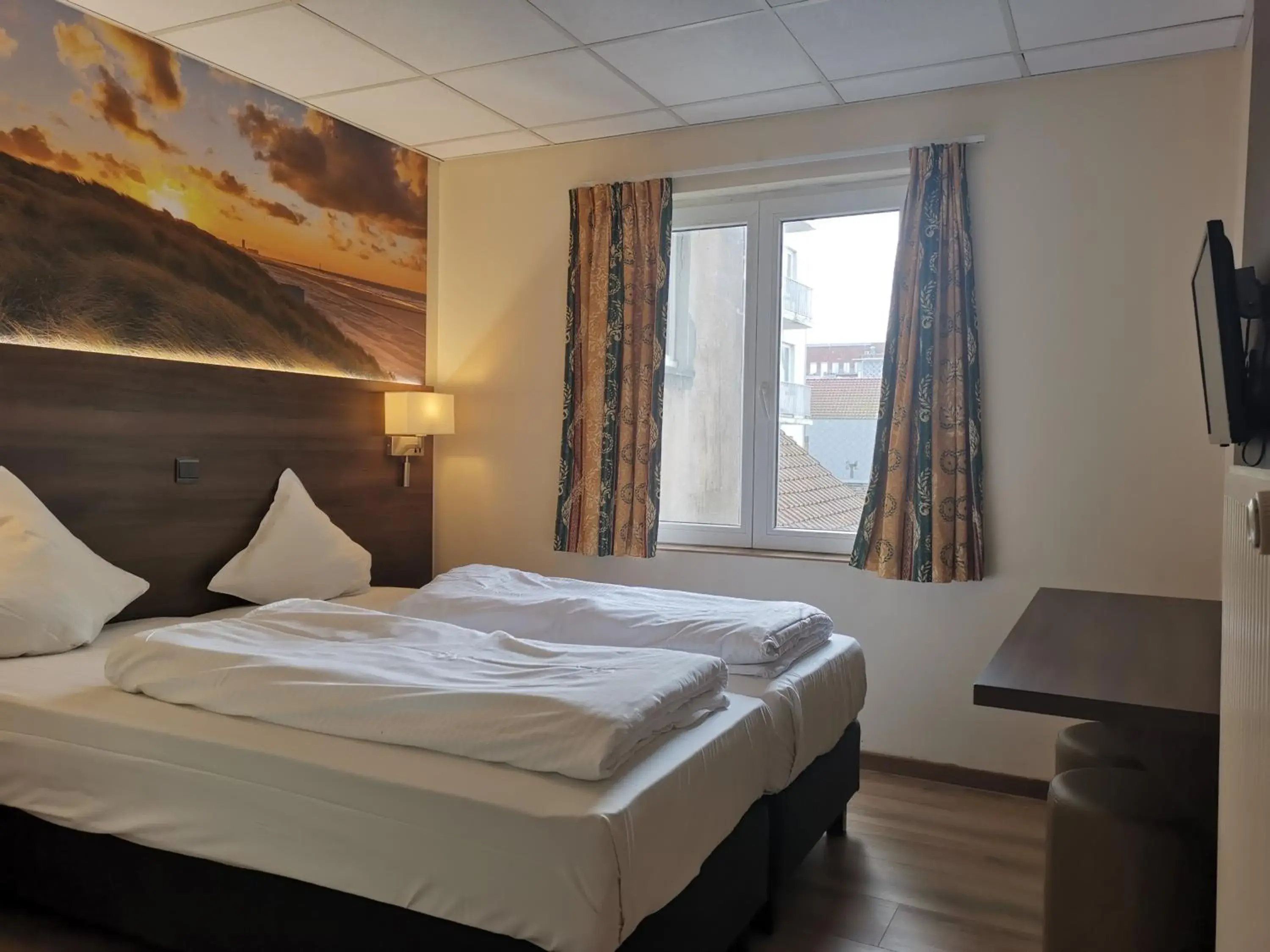 Bed in Hotel Albert II Oostende