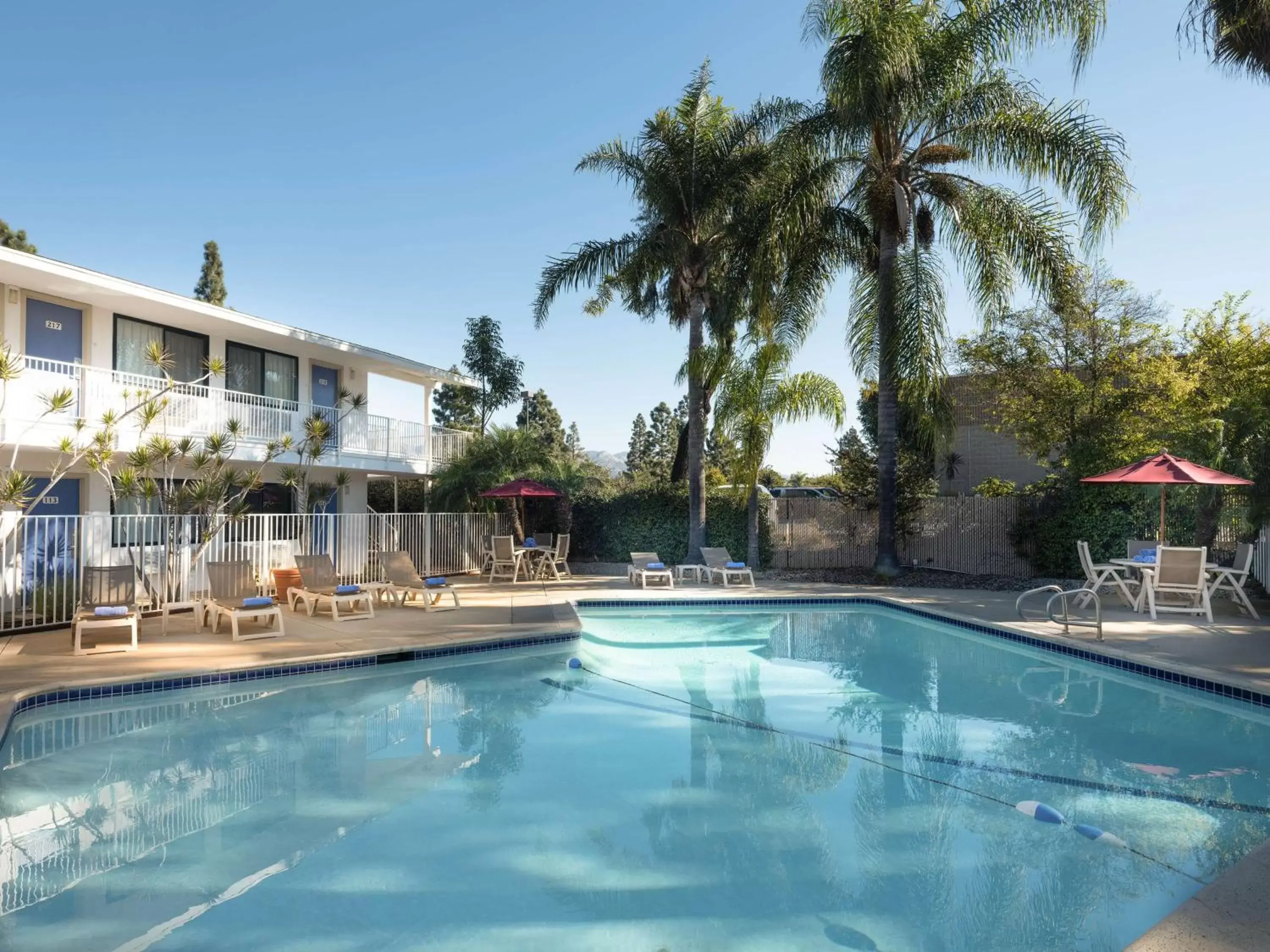 Pool view, Property Building in Motel 6-Goleta, CA - Santa Barbara