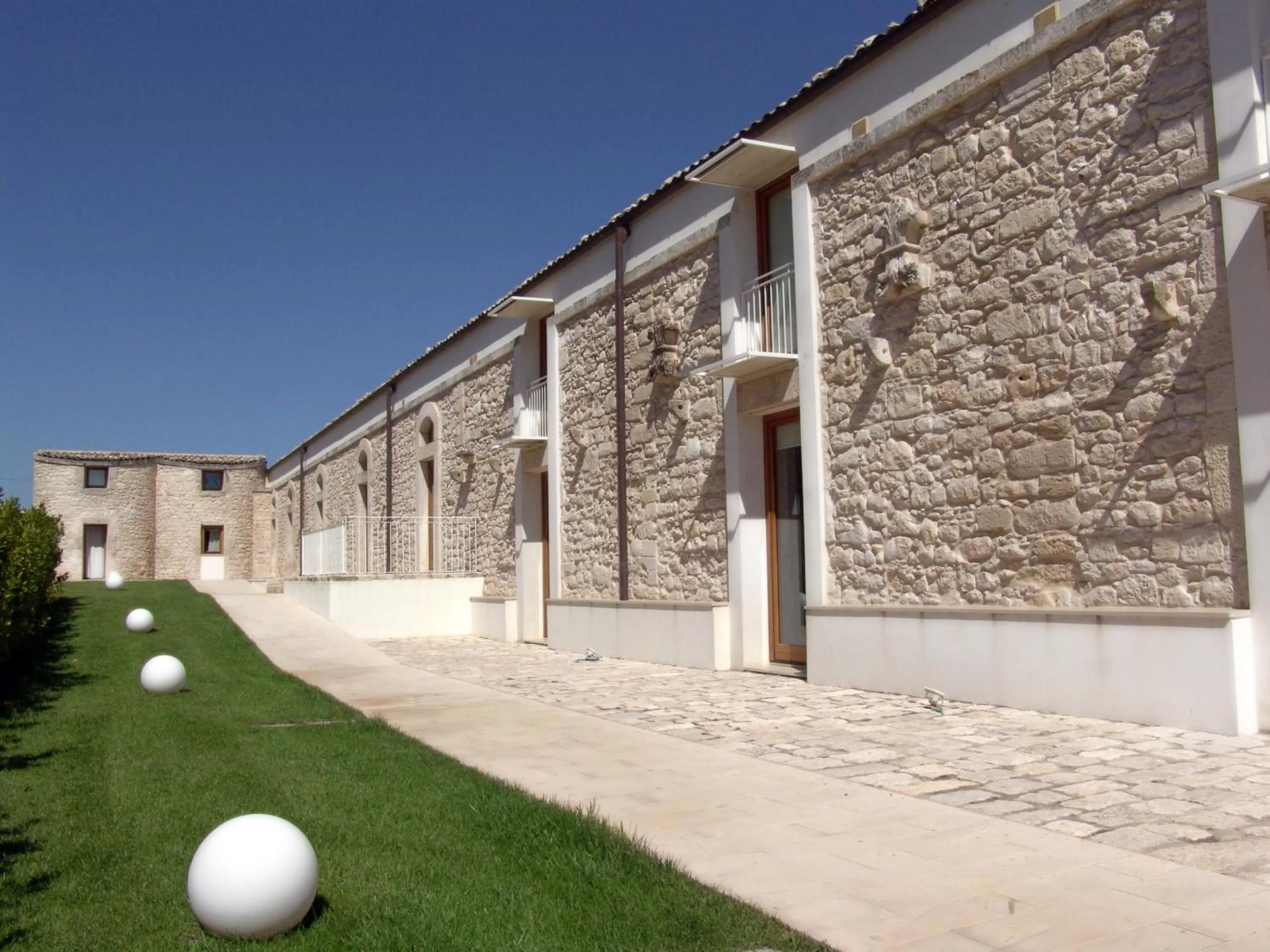 Property building in Hotel Villa Carlotta