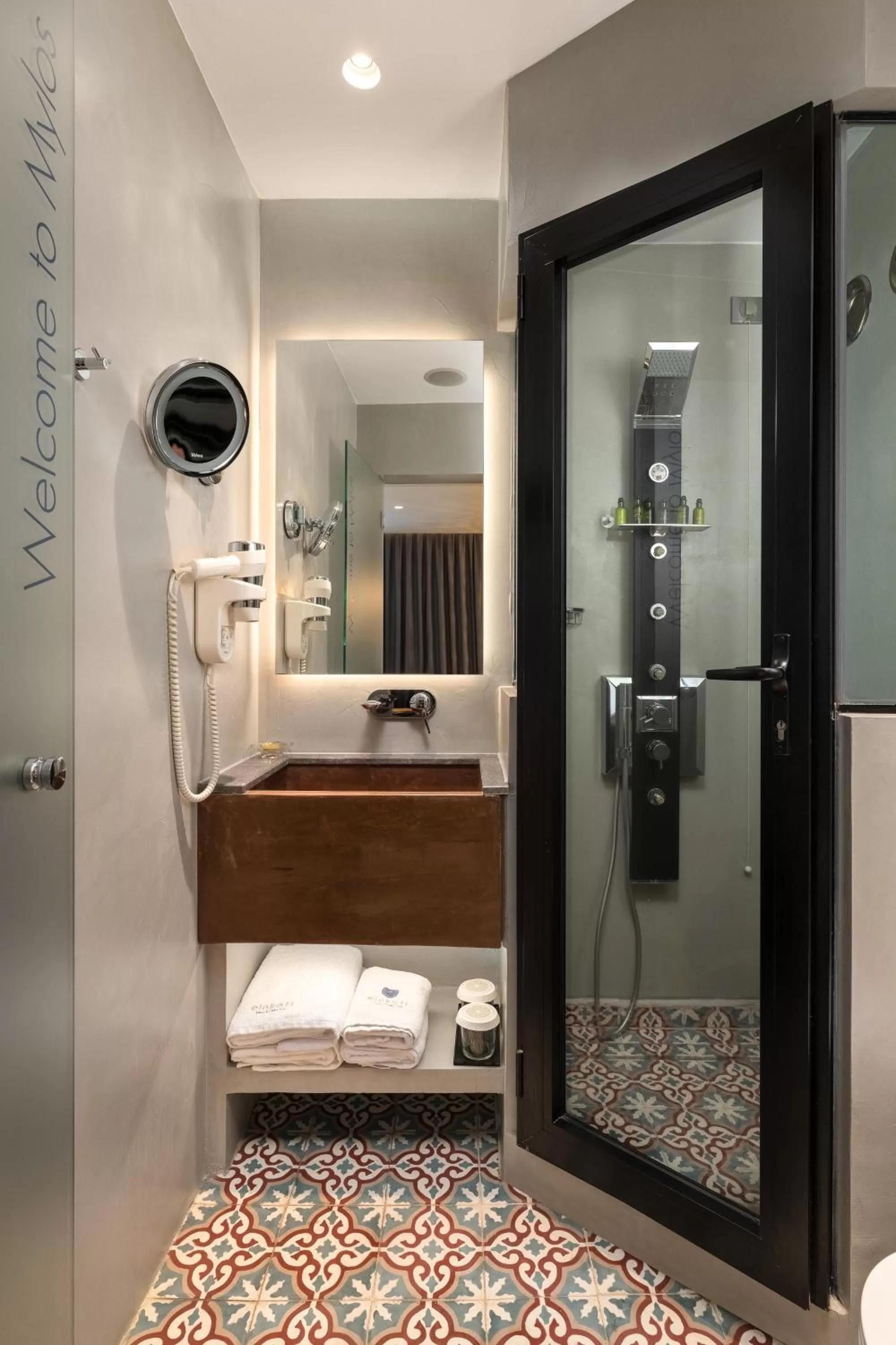 Shower in Elakati Luxury Boutique Hotel - Adults Only