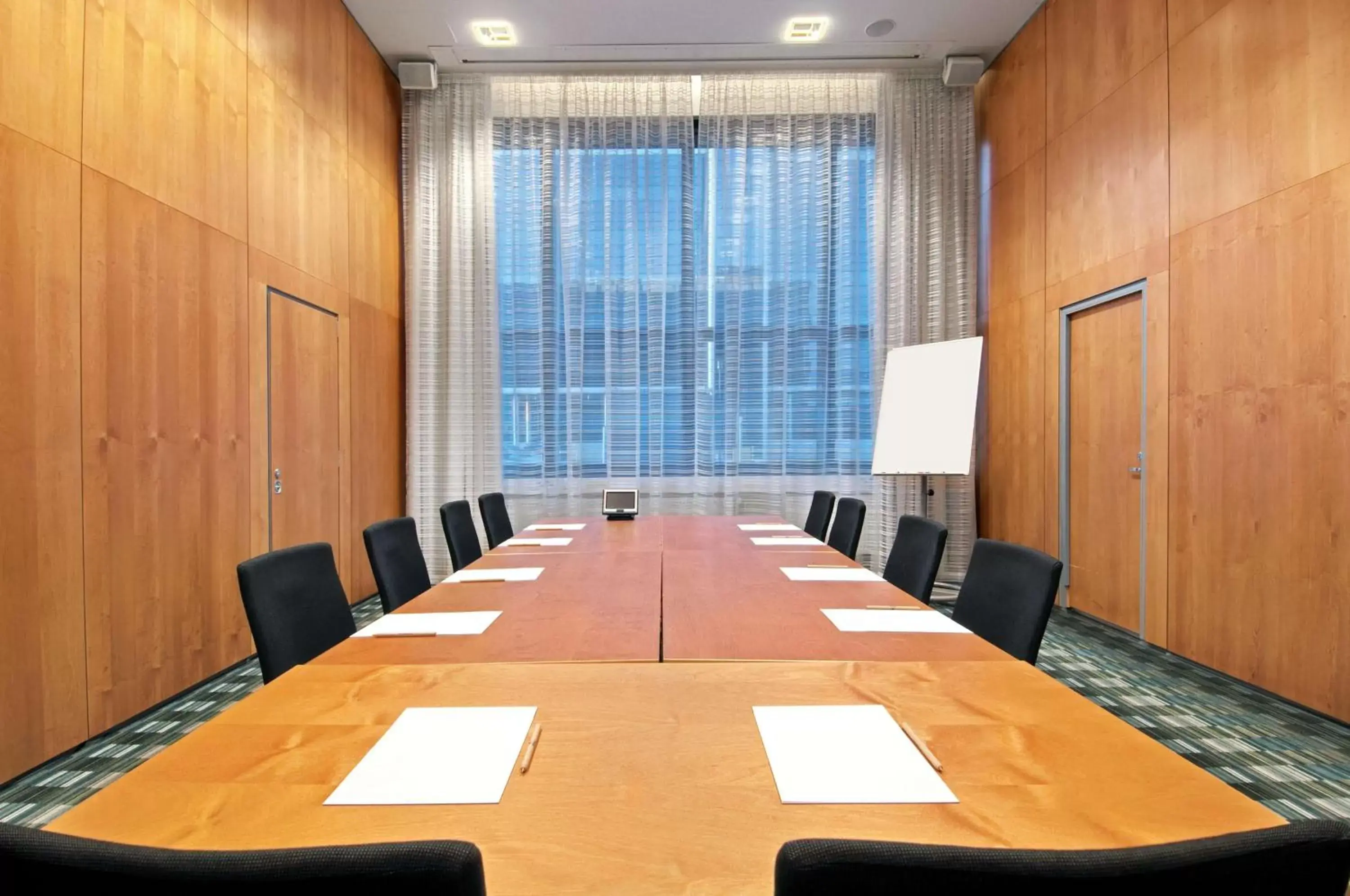 Meeting/conference room in Hilton Helsinki Airport