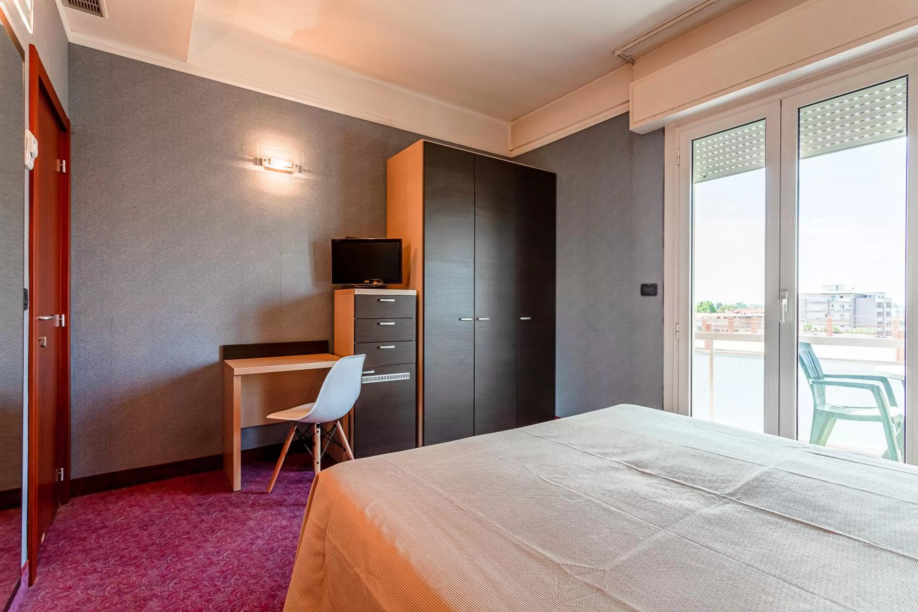 Decorative detail, Bed in Residence & Suites