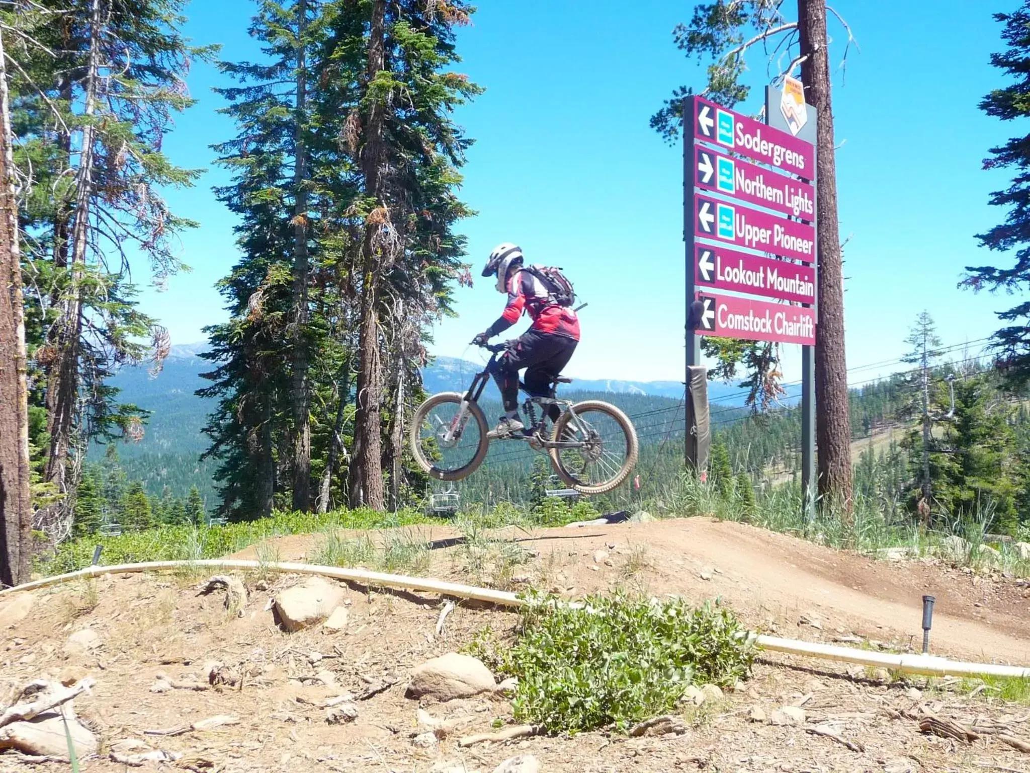 Nearby landmark, Biking in Firelite Lodge