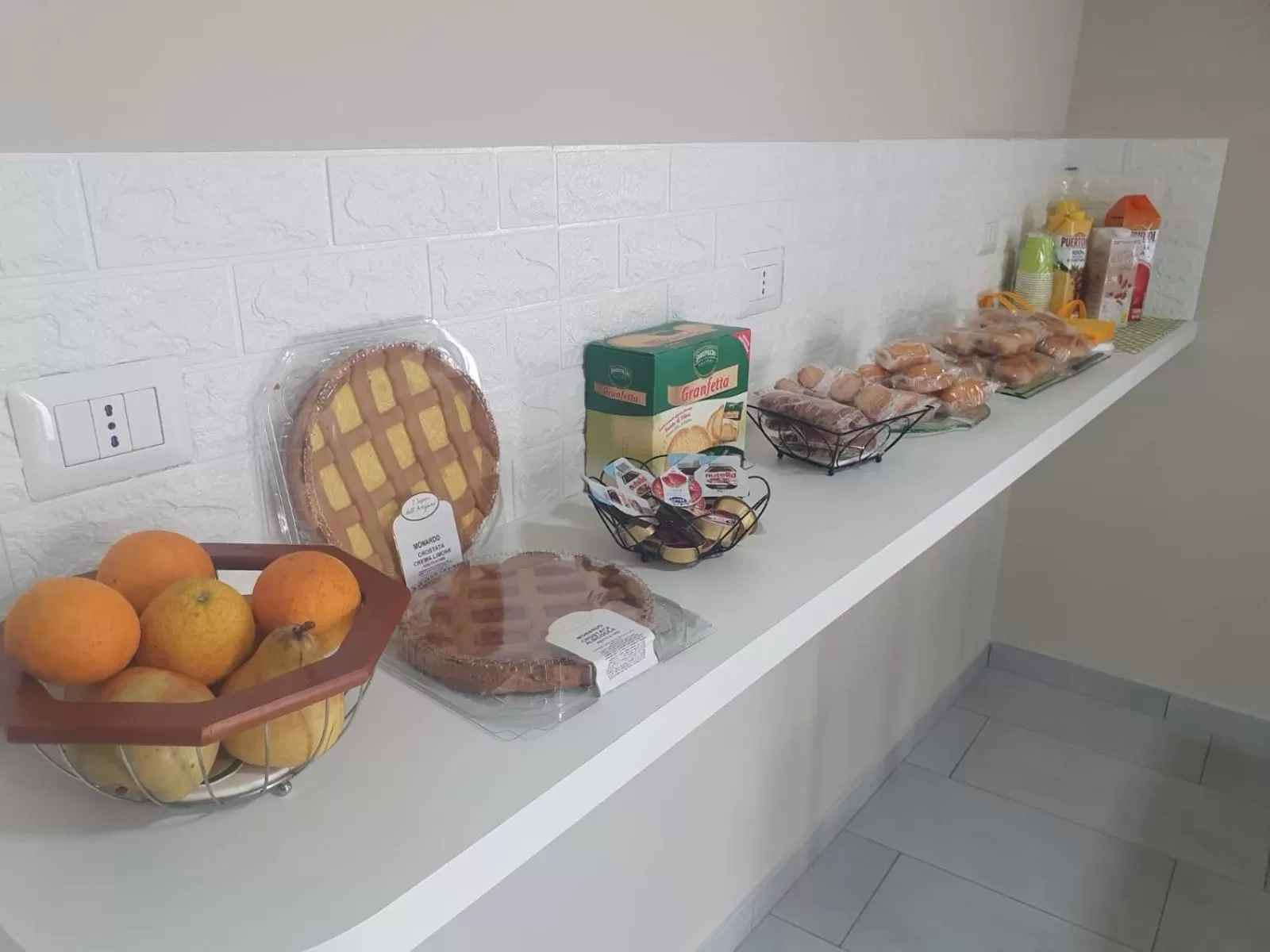 Buffet breakfast in Sonia e Alessia