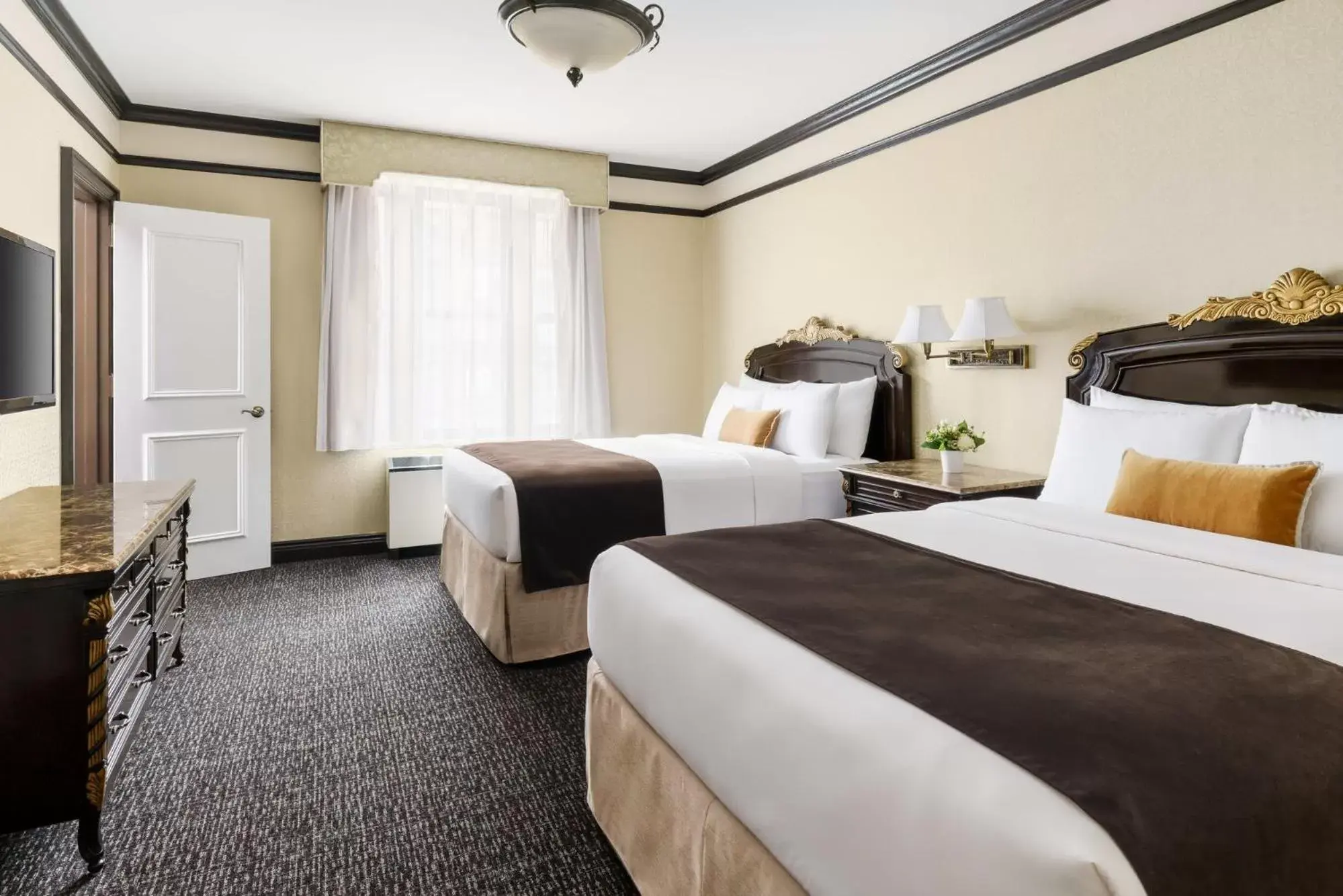 Bed in Hotel Lucerne