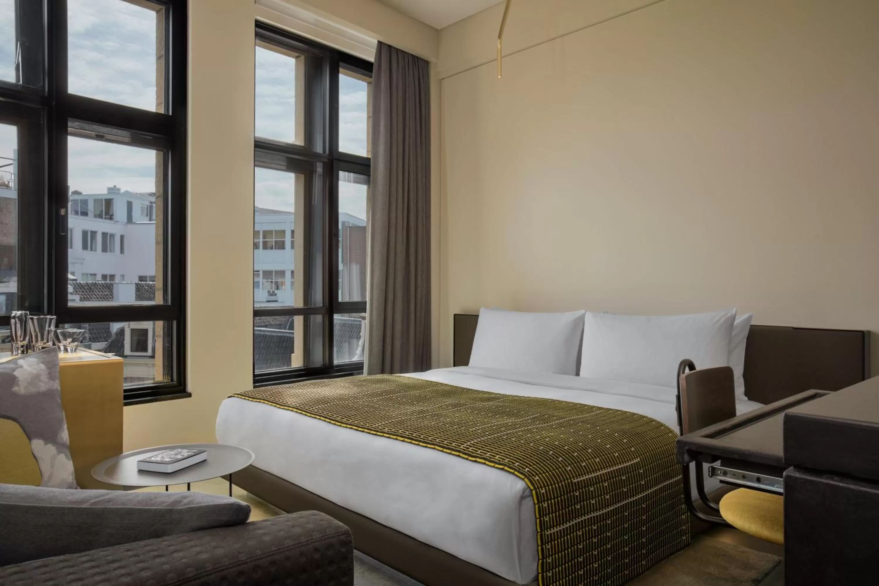 Photo of the whole room, Bed in W Amsterdam