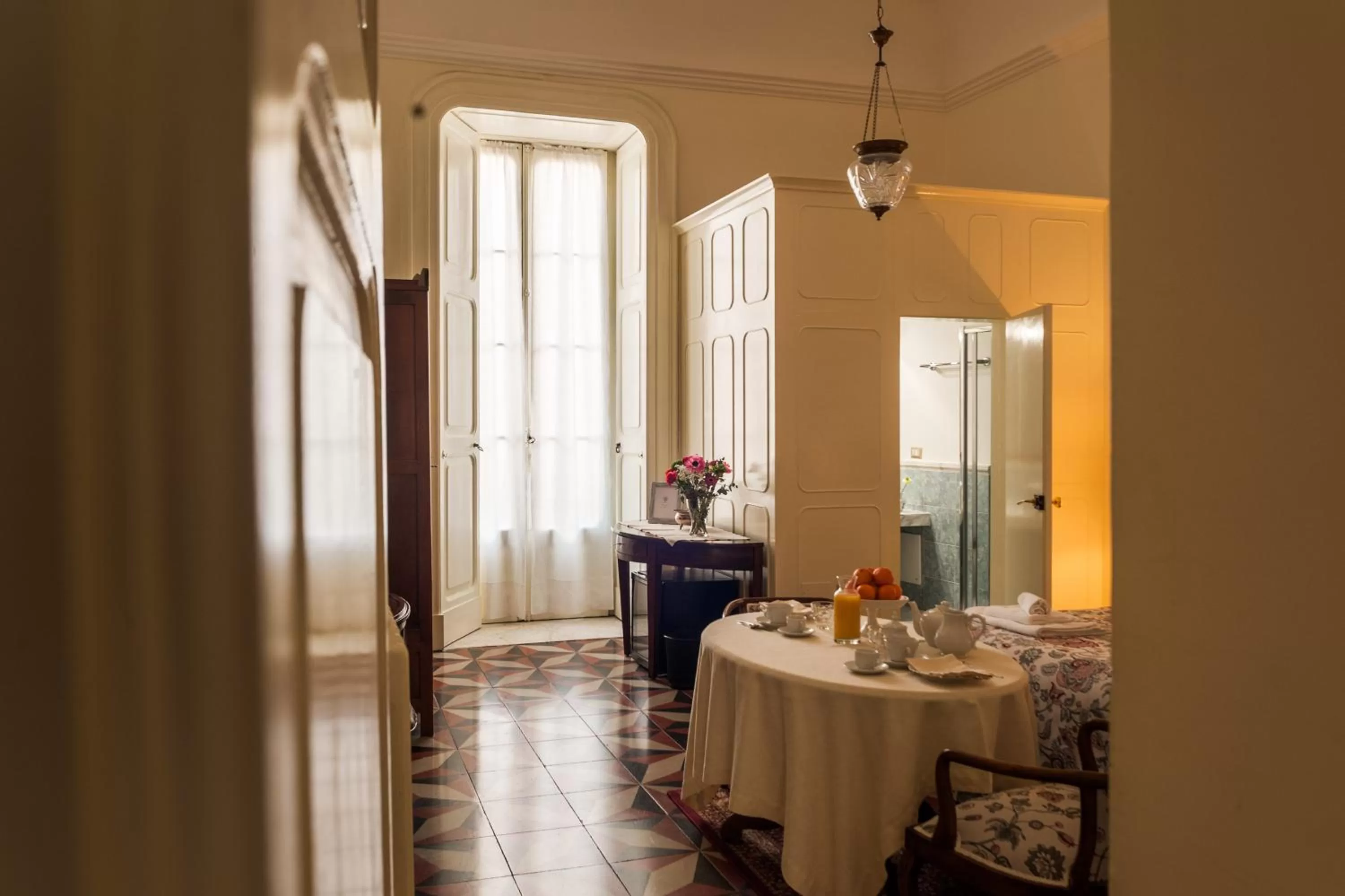 Photo of the whole room in Palazzo Bernardini Suites