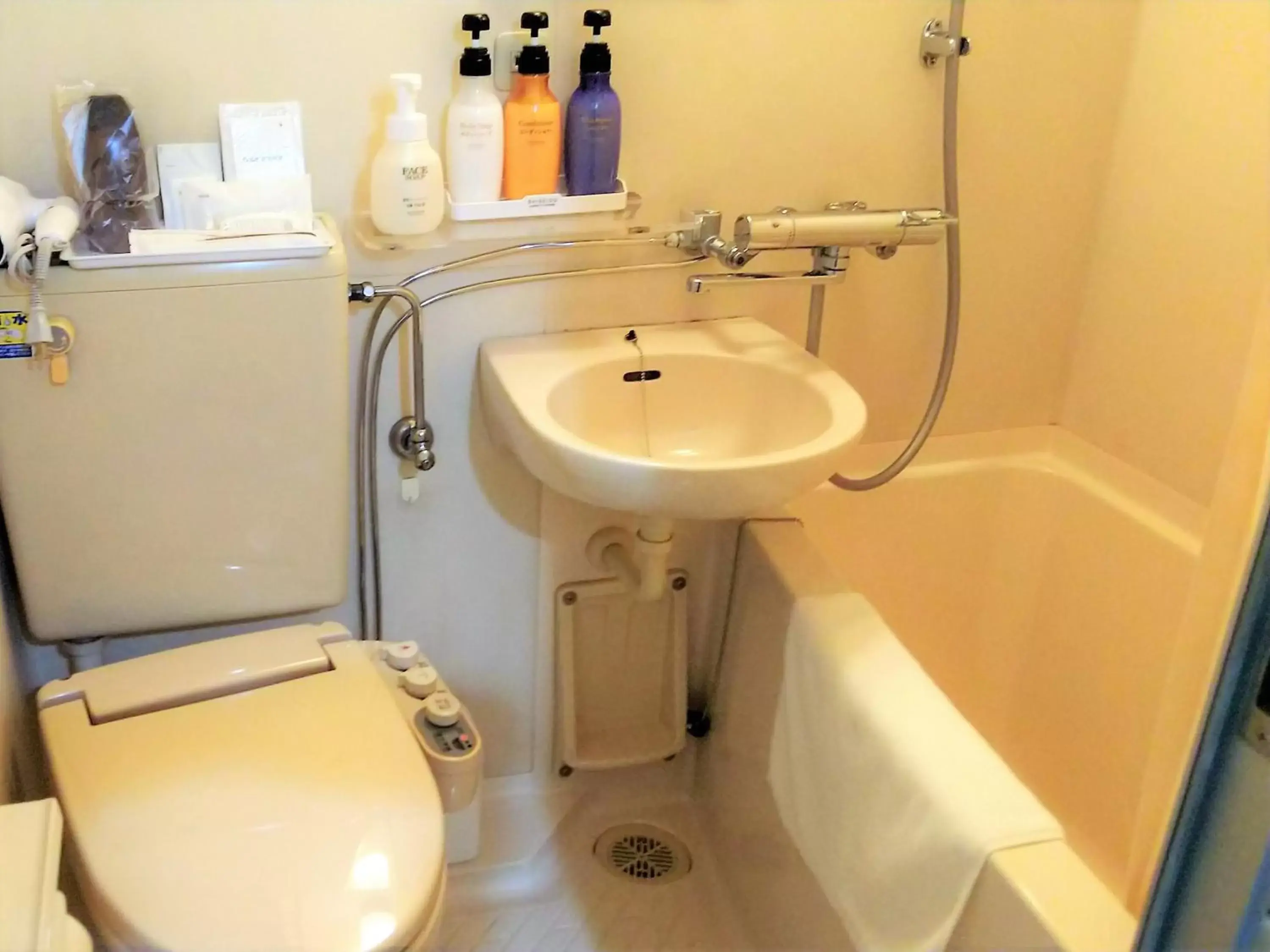 Shower, Bathroom in R Hotels Inn Hokkaido Asahikawa