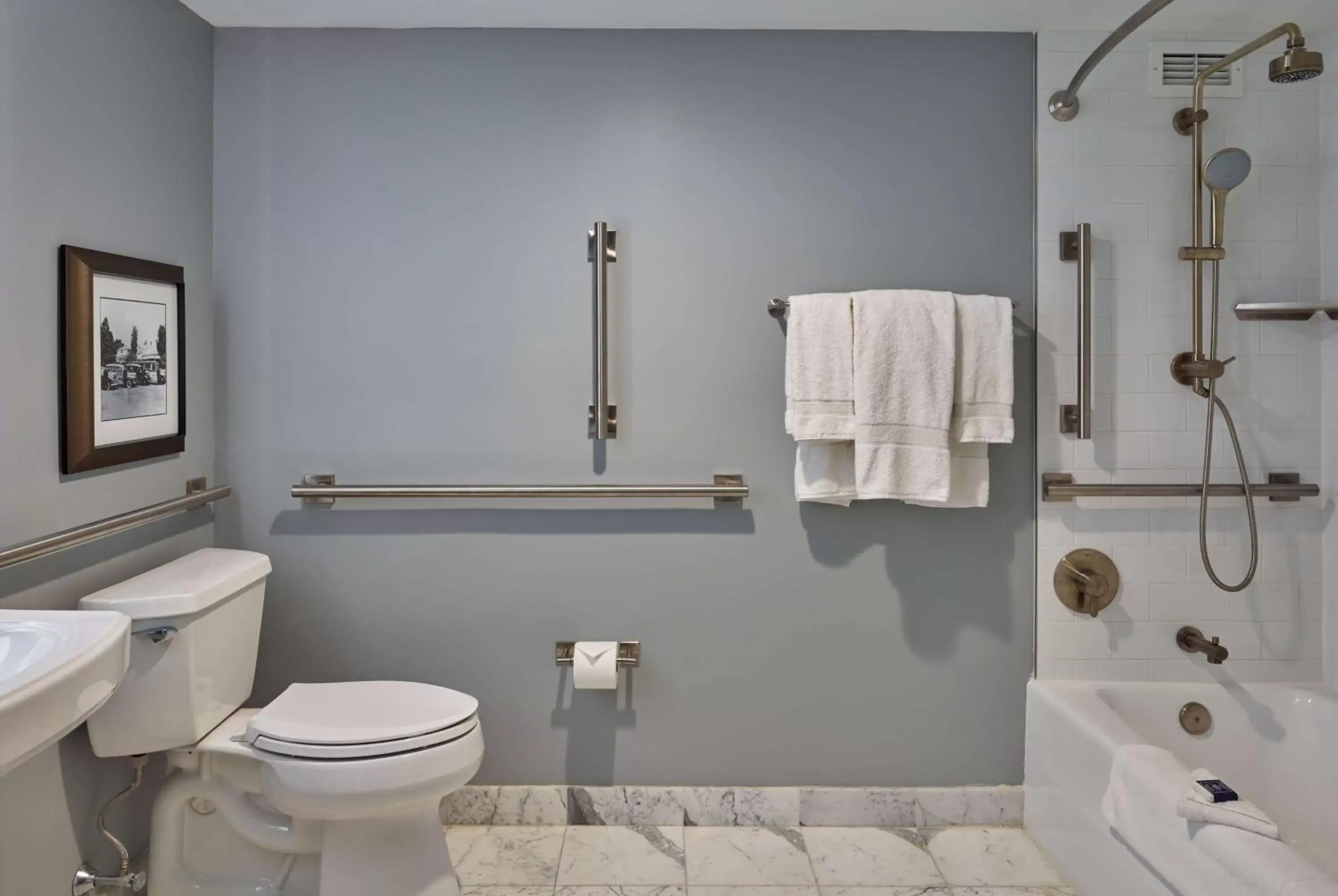 Photo of the whole room, Bathroom in Seaview, A Dolce Hotel