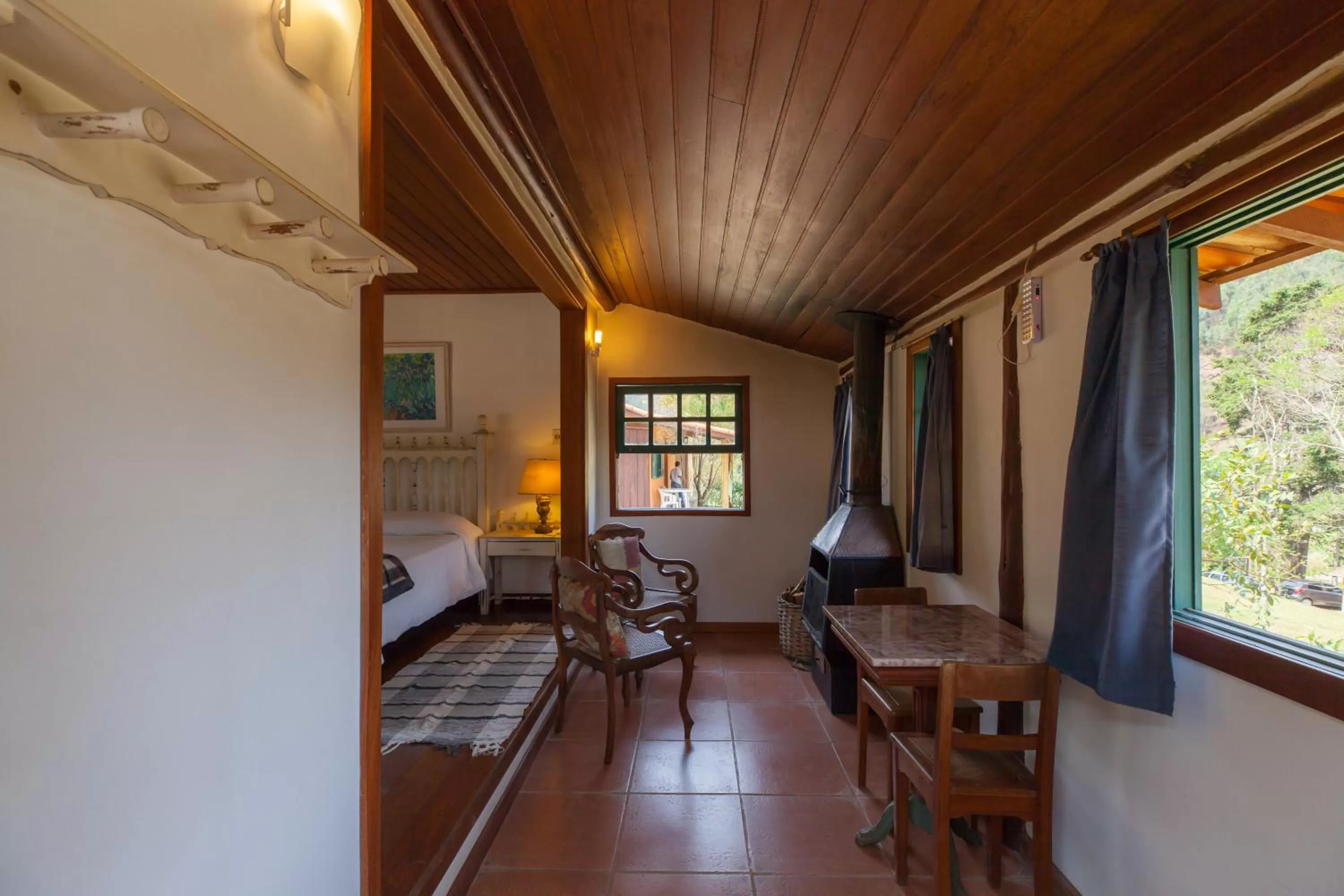Seating area, Bed in Pousada Mariza