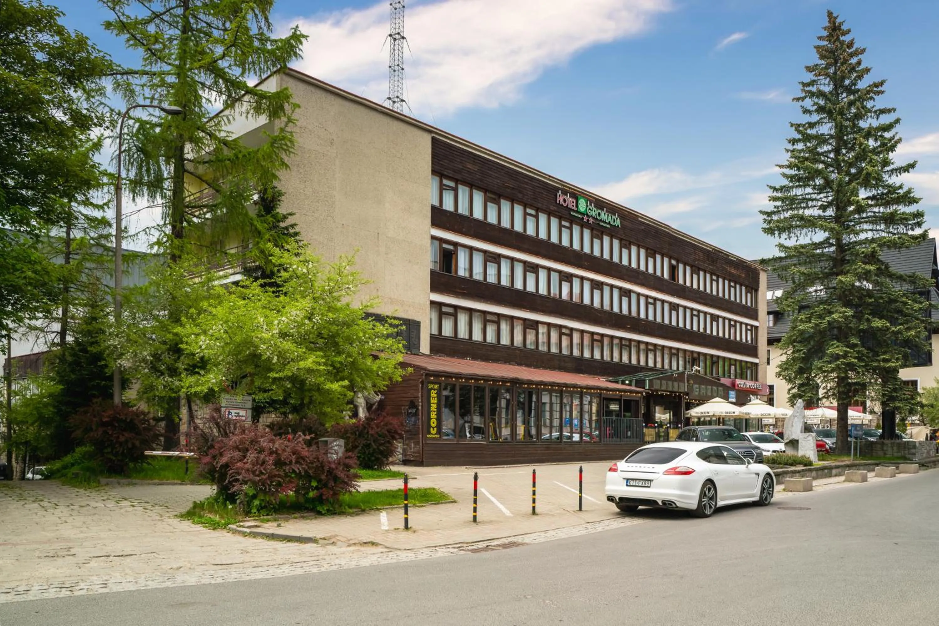 Property building in Hotel Gromada Zakopane